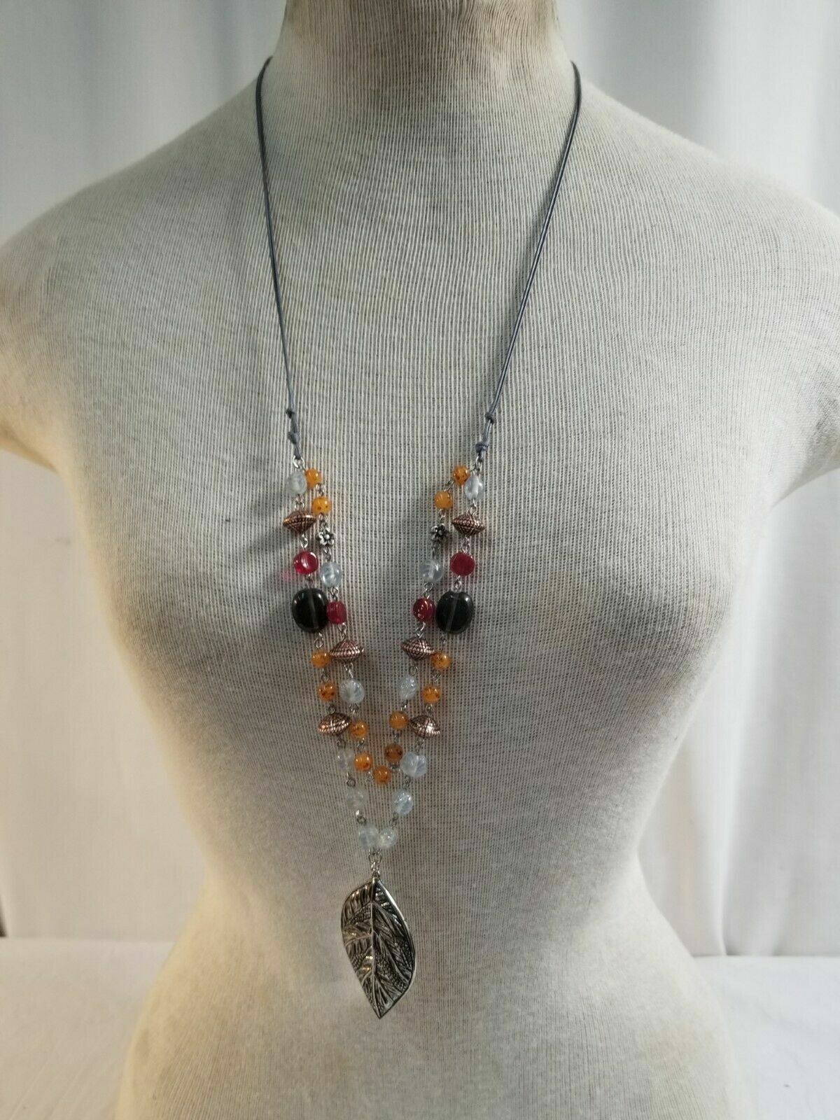 Silvertone Leaf Pendant Necklace w Charms & Polished Glass FALL Colors