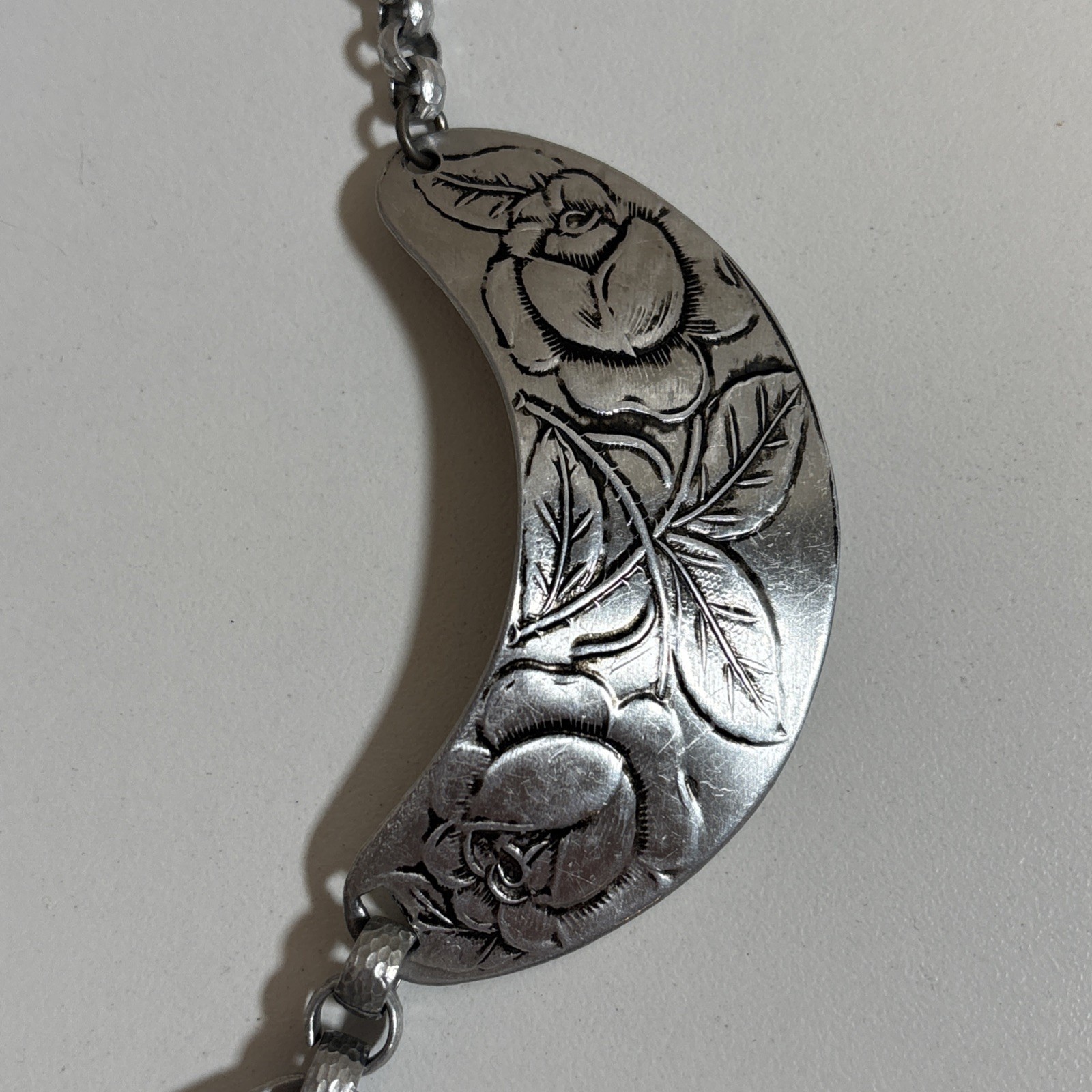 Vintage Hammered Aluminum Choker Necklace Roses Rose Flowers