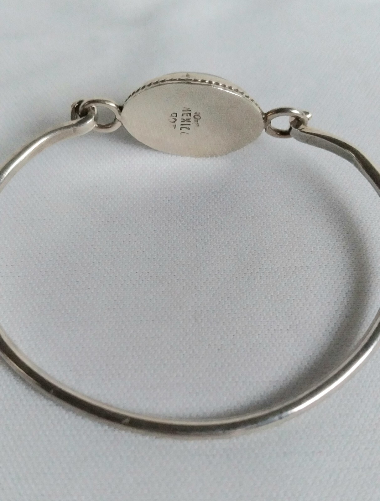 Vintage Mexico 925 Rope Accented Oval Diachroic Glass Tension Bangle Bracelet