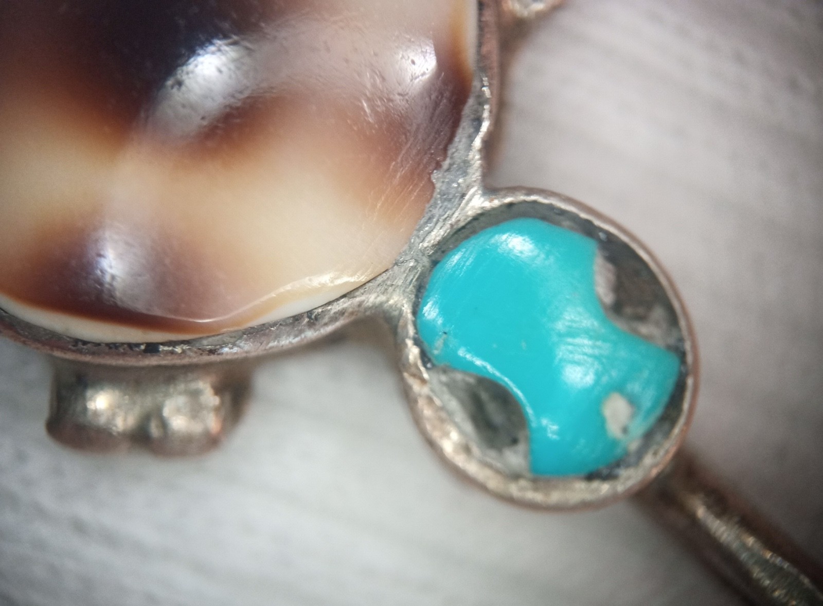 Vintage Turquoise & Cowrie Shell Inlay Turtle Charm Pendant Southwest