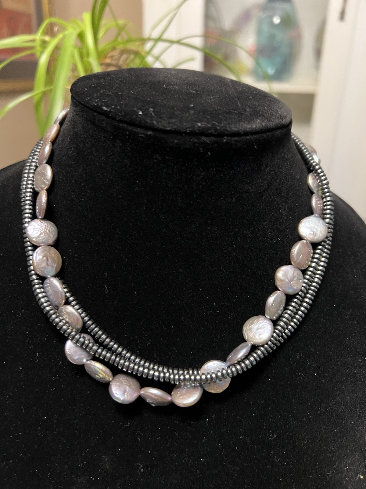 VINTAGE ESTATE STERLING 925 3 STRAND GENUINE COIN PEARL HEMATITE NECKLACE 17-18