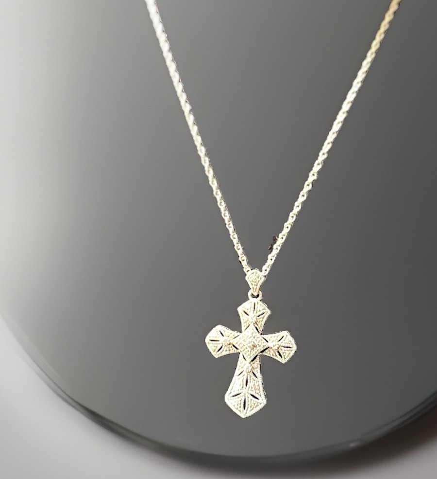 ESTATE Vintage 925 Silver & 5 Accent Diamond Cross Pendant on 925 Chain Necklace
