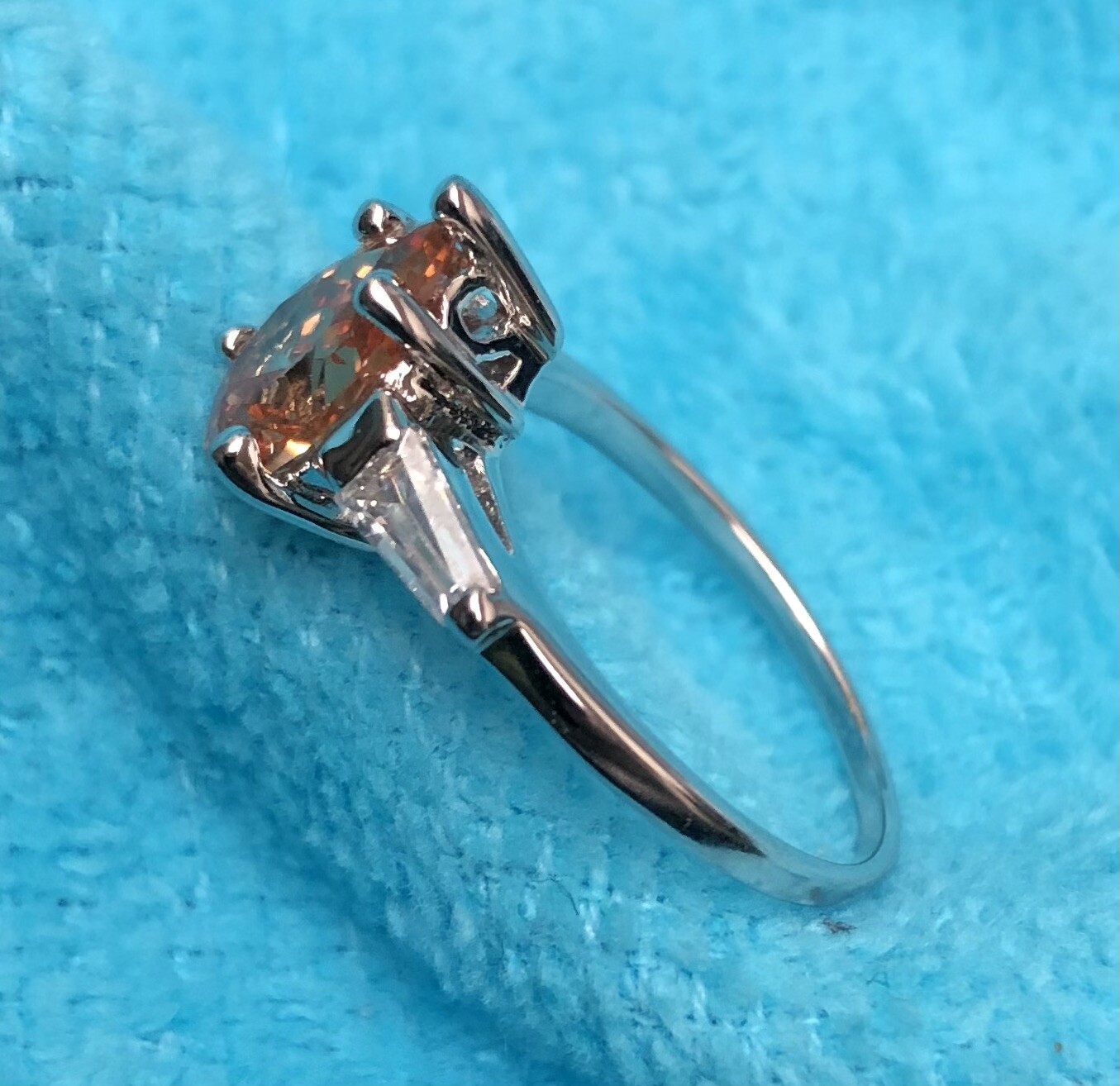 Sterling Silver – Amber Citrine Color Pear Shape Cubic Zirconia Shiny Band Ring