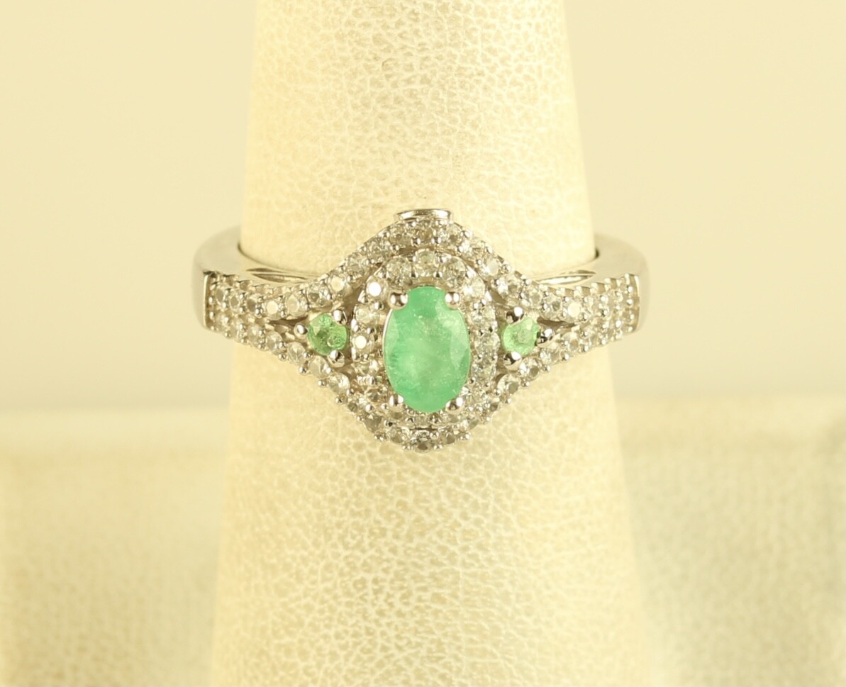 Vintage Sterling Silver Emerald & Crystal CZ Stone Halo Ring signed D’Joy