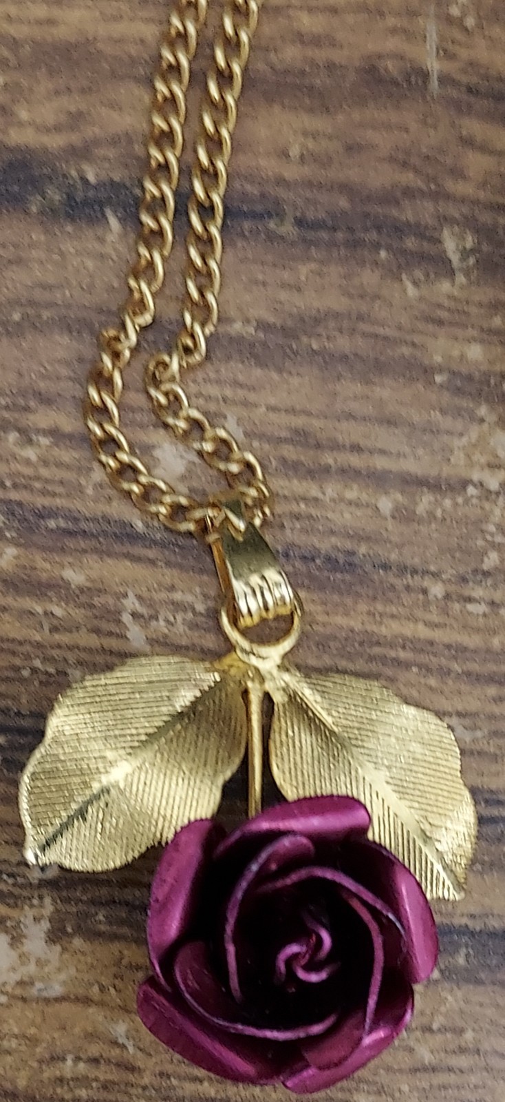 Vintage Red Rose Necklace, Brooch, Earrings Goldtone 17in. Chain