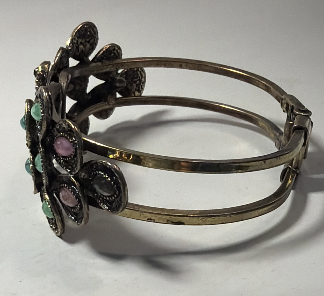 Vtg Antiqued Gold Tone Peacock Blue Green Purple Rhinestone Beads Hinge Bracelet