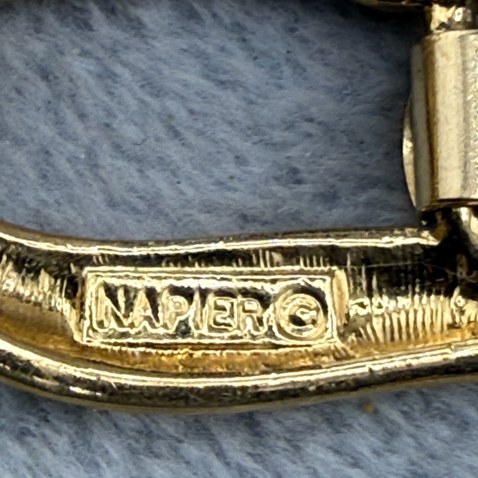Vintage Napier Necklace Gold Tone Chunky Statement 18”