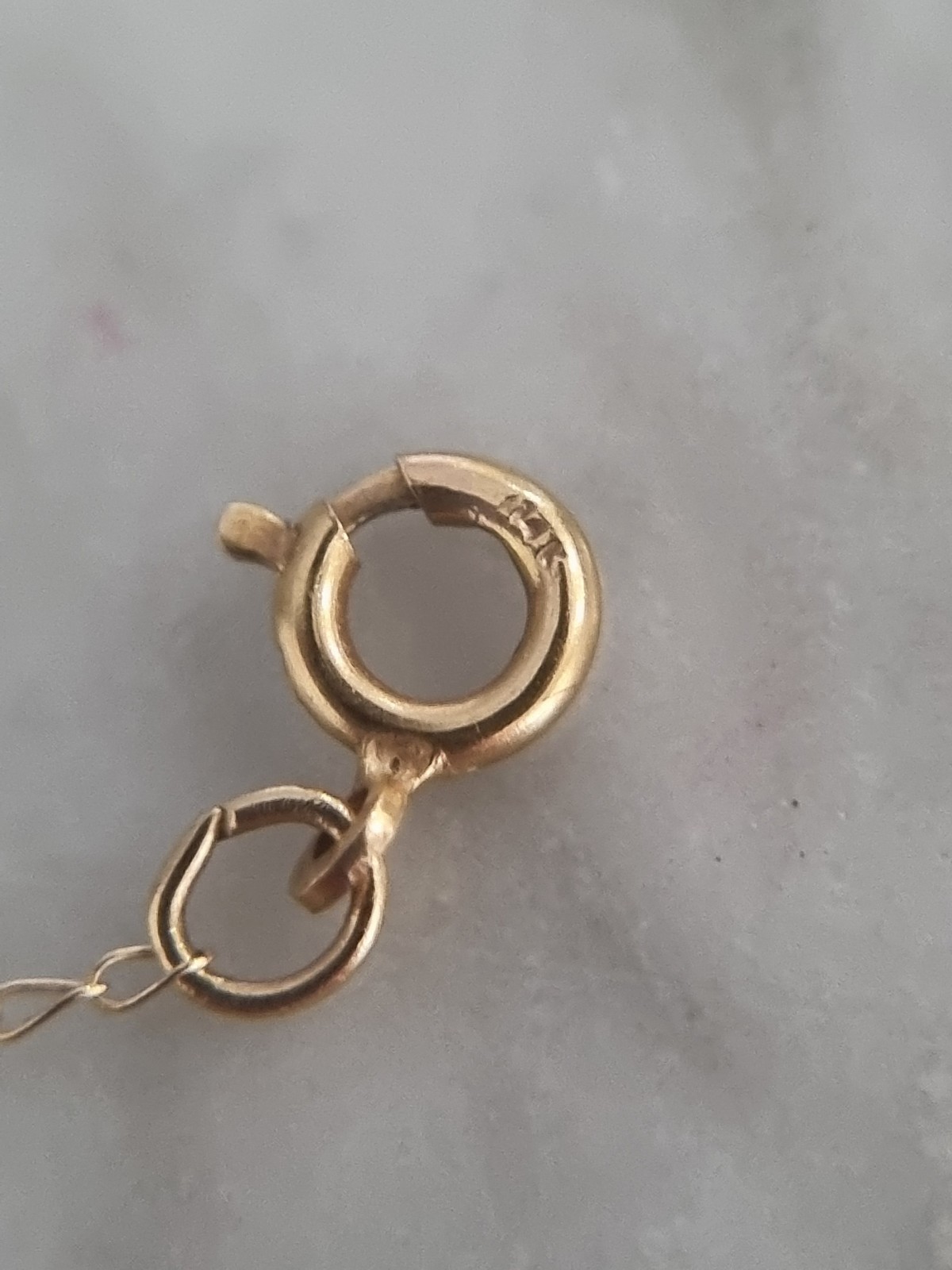 Vintage Solid 14K Yellow Gold Engraved Heart Locket Pendant Necklace 2.6g Video