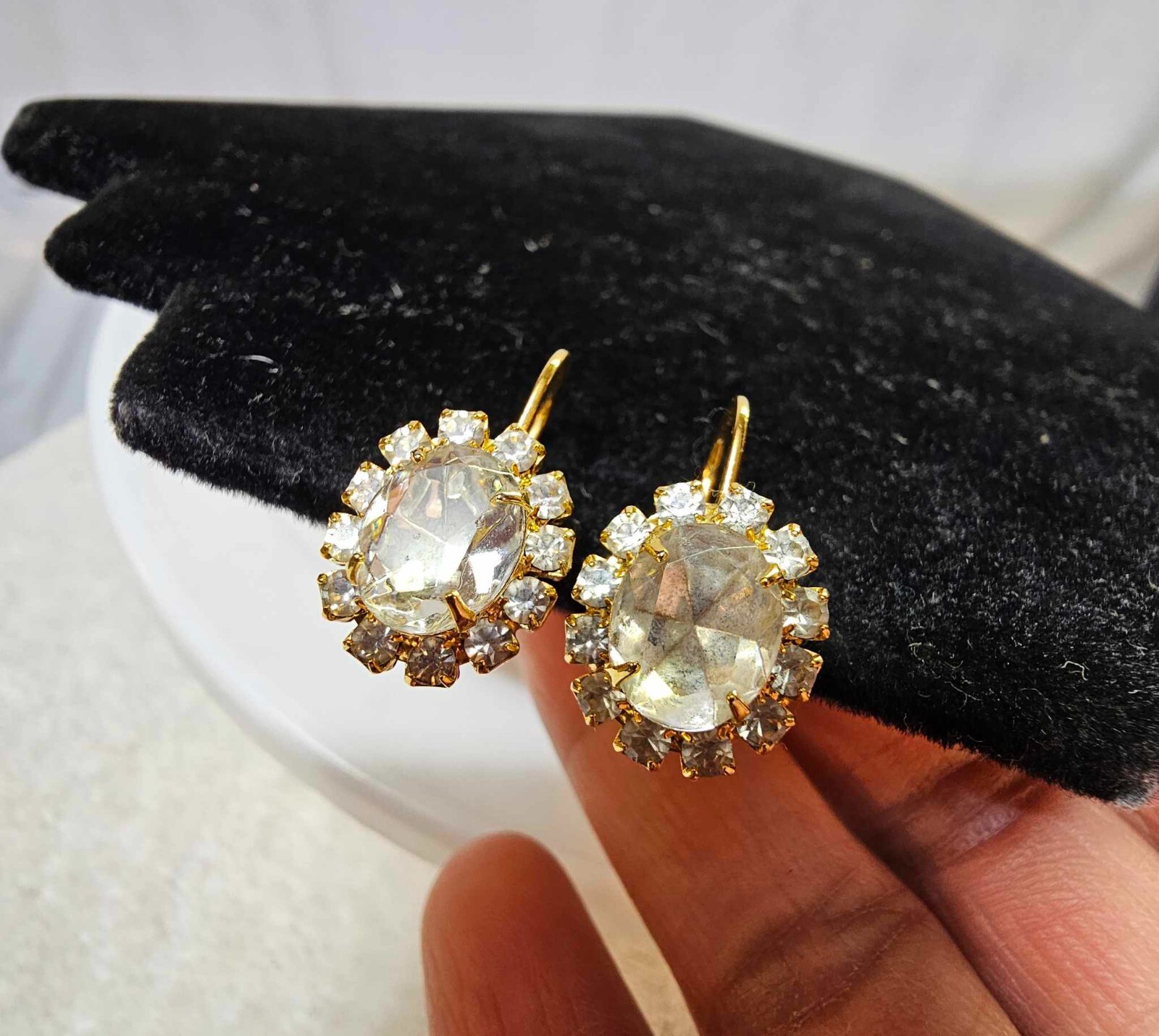 Goldtone Earrings w/ Clear Stones Flower Shaped- S81- READ