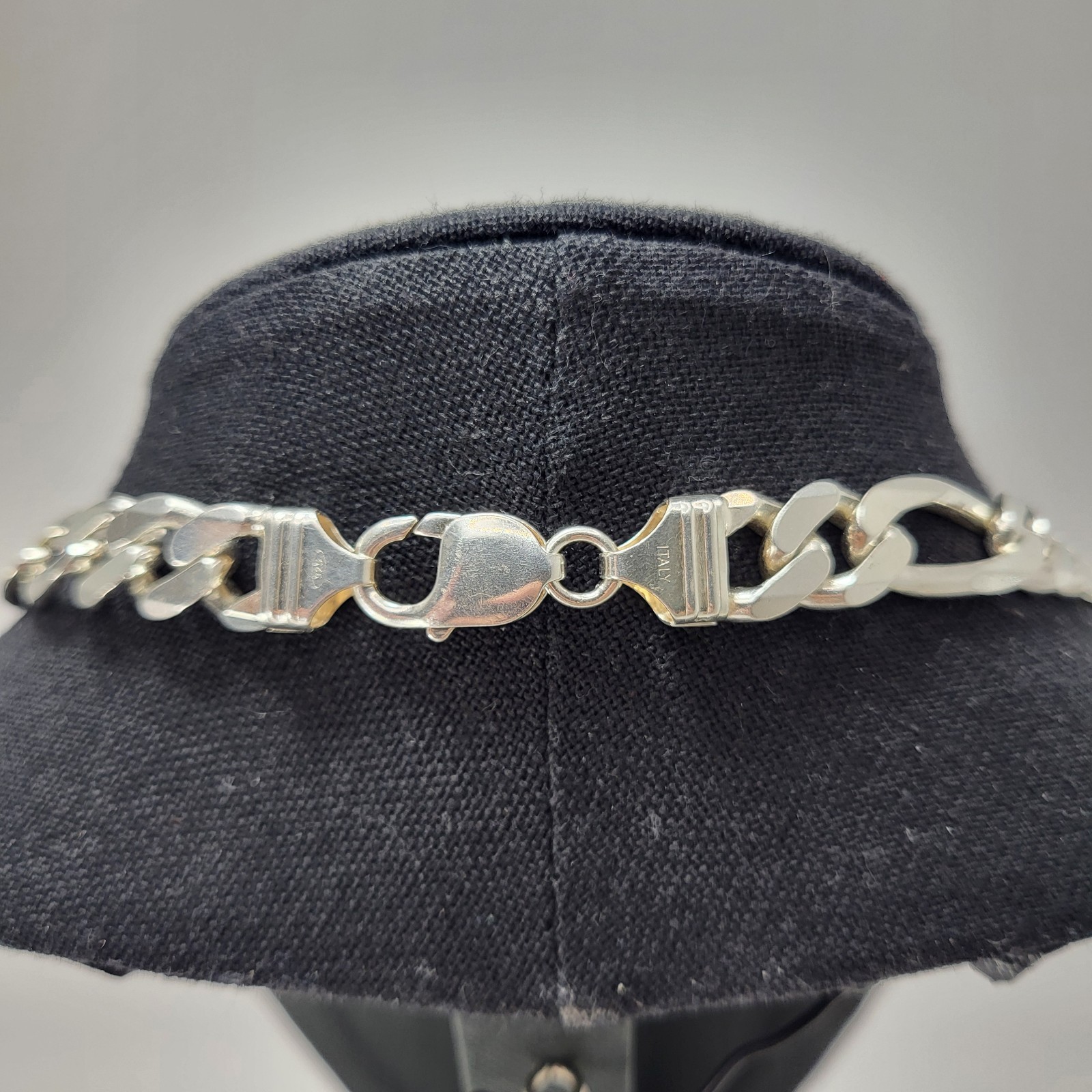 Vintage Italy Figaro Chain Necklace Rhodium Plate 20″ Sterling 89 Grams 11 mm