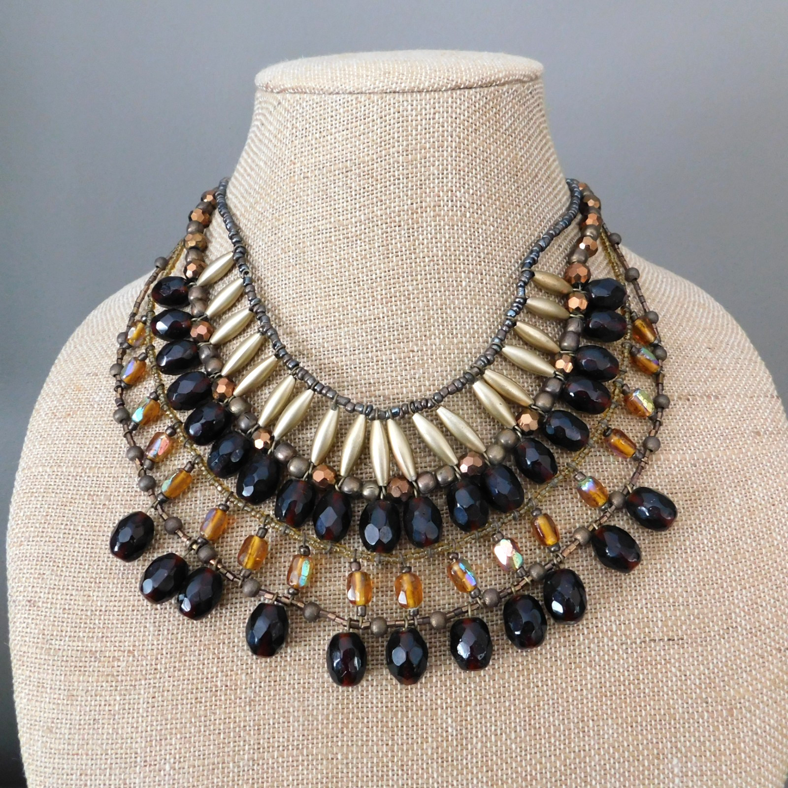 VINTAGE ROOTBEER AMBER CRYSTAL BEAD and GOLD BUGLE BEAD BIB COLLAR NECKLACE