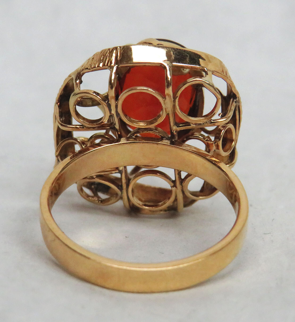 VINTAGE 18K GOLD & 3.6 REDISH BROWN SPINEL RING SIZE 6.5