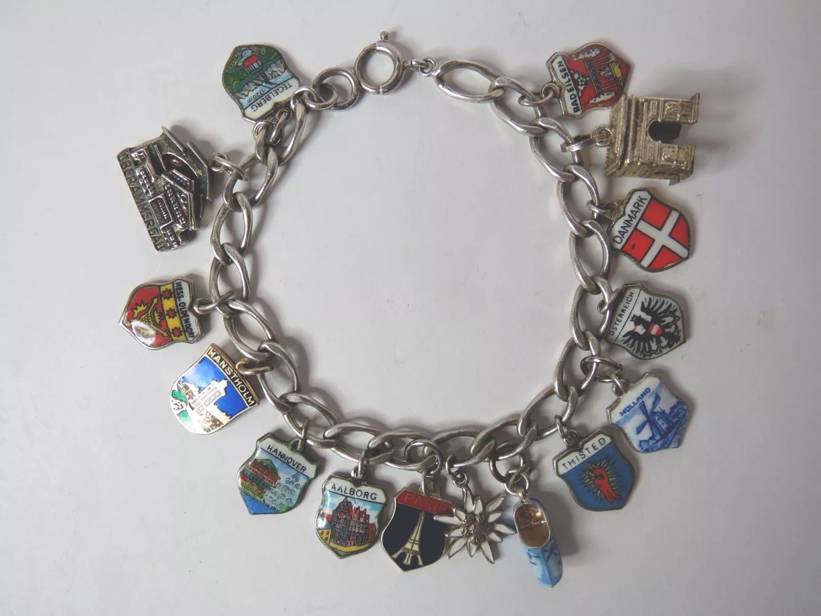 VTG SWISS WOMEN STERLING & 800 SILVER ENAMELD 15 CHARM CHAIN 7 1/4″ BRACELET 29g