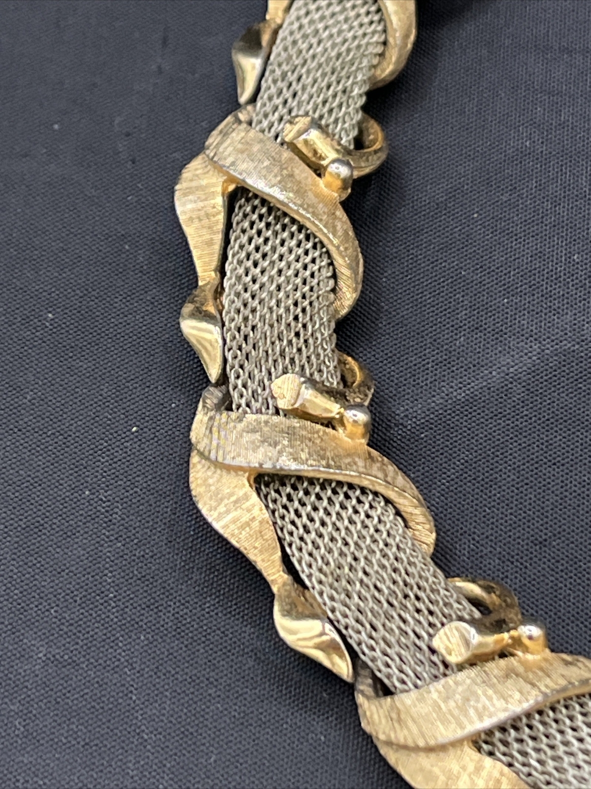 Vintage Silver Tone Chain Mail Link Choker Necklace Gold Articulated Links 14”
