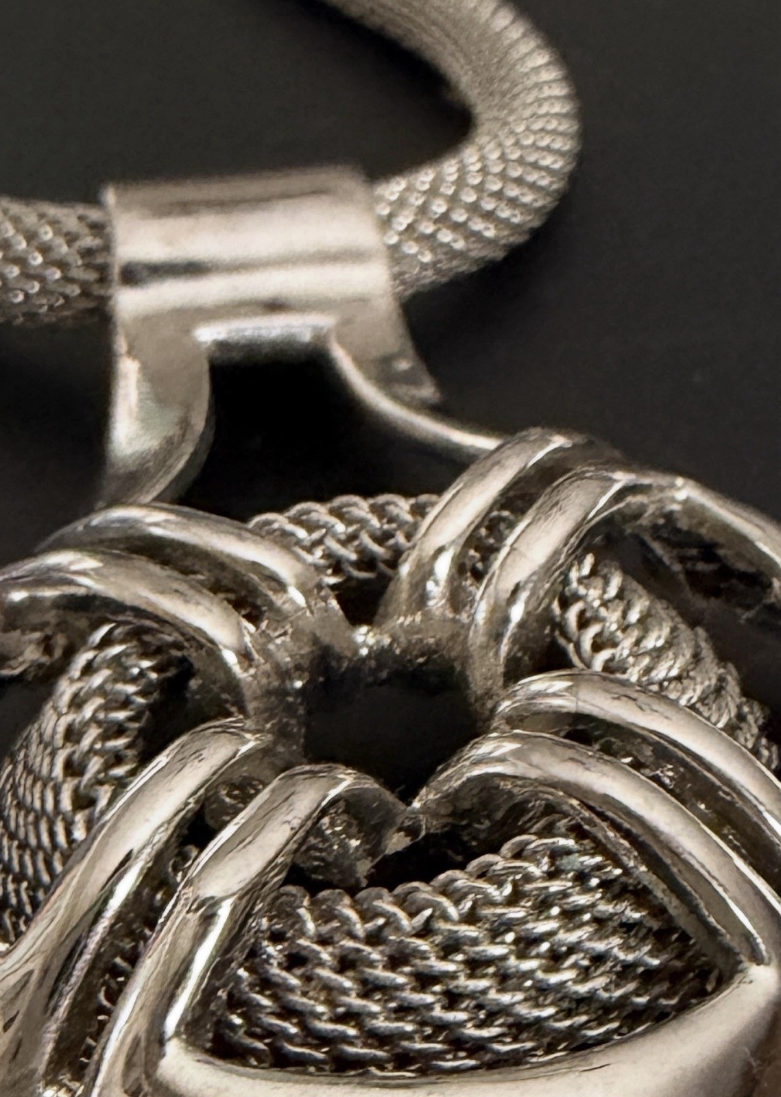 Vtg 1970s Lawrence Vrba for Castlecliff Brutalist Diamond Mesh Pendant Necklace