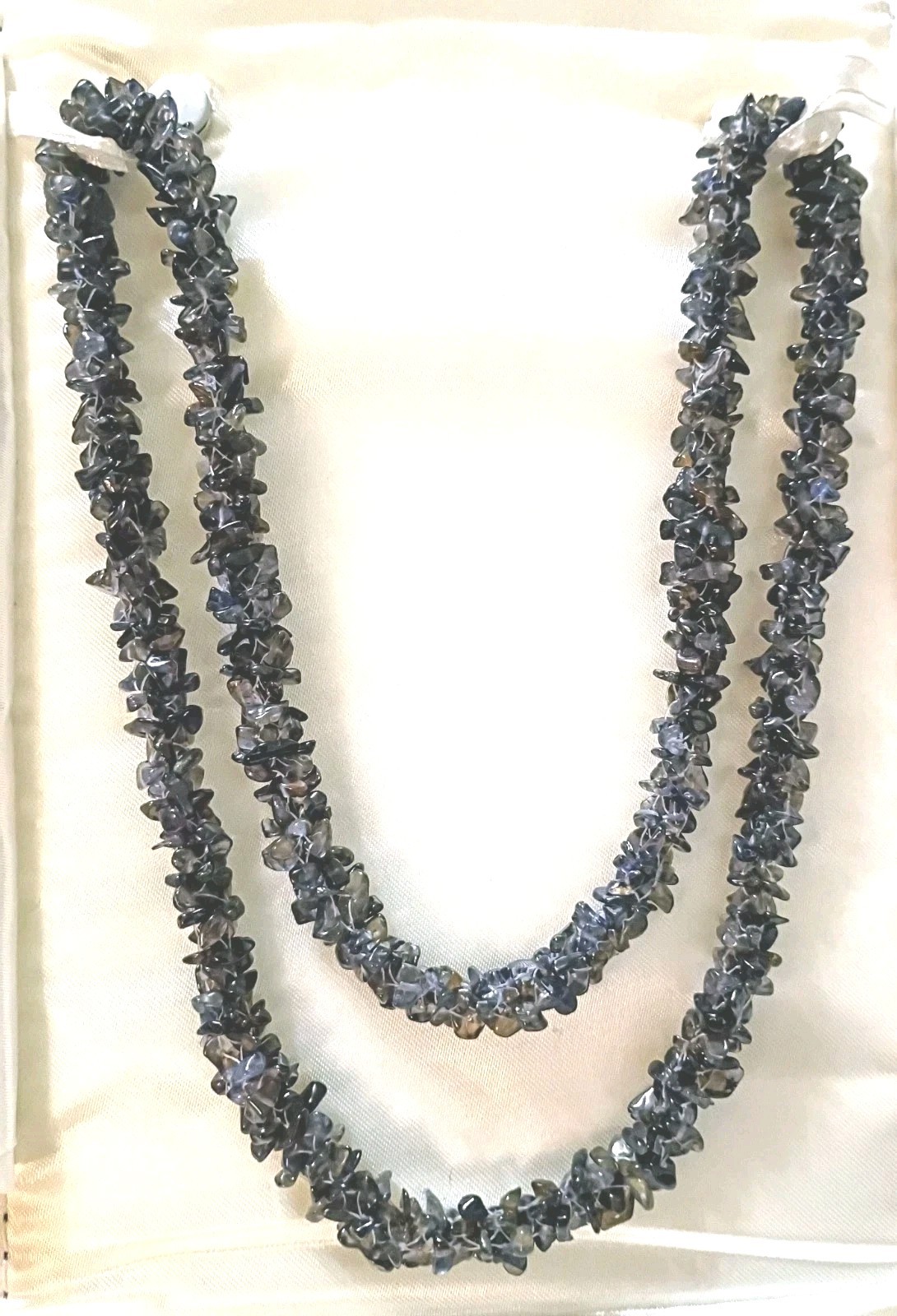 Vintage 28″ Natural Iolite Polished Purple Grey Chip Bead Statement Necklace