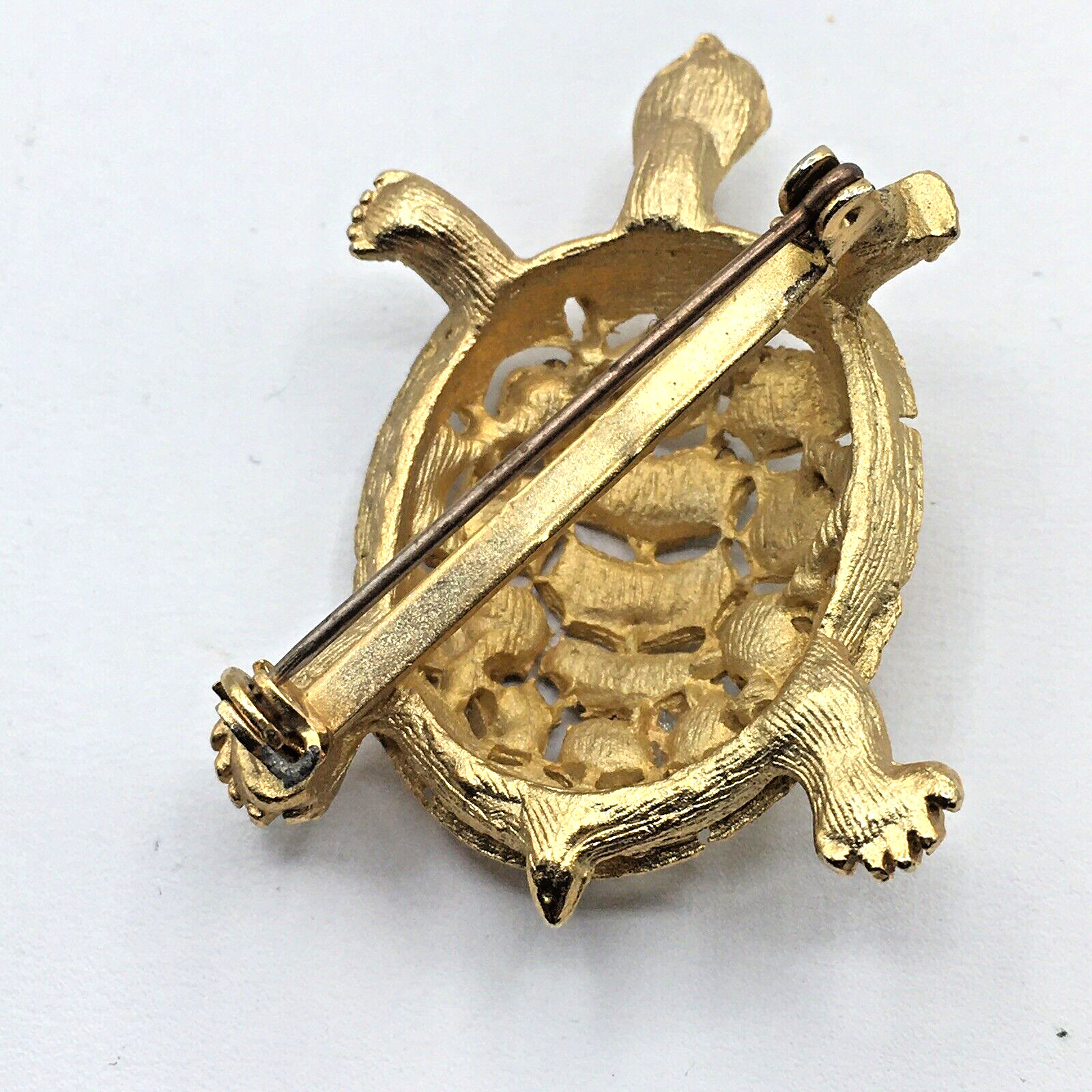 Beautiful Gold Tone Turtle w/ Light Blue Rhinestones Brooch Unsigned