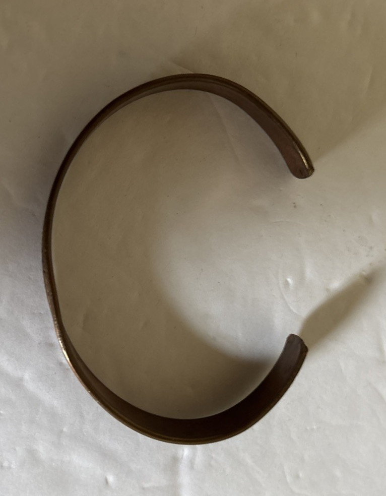 Vintage Metal COPPER South Western Cuff Bracelet 3″ Round