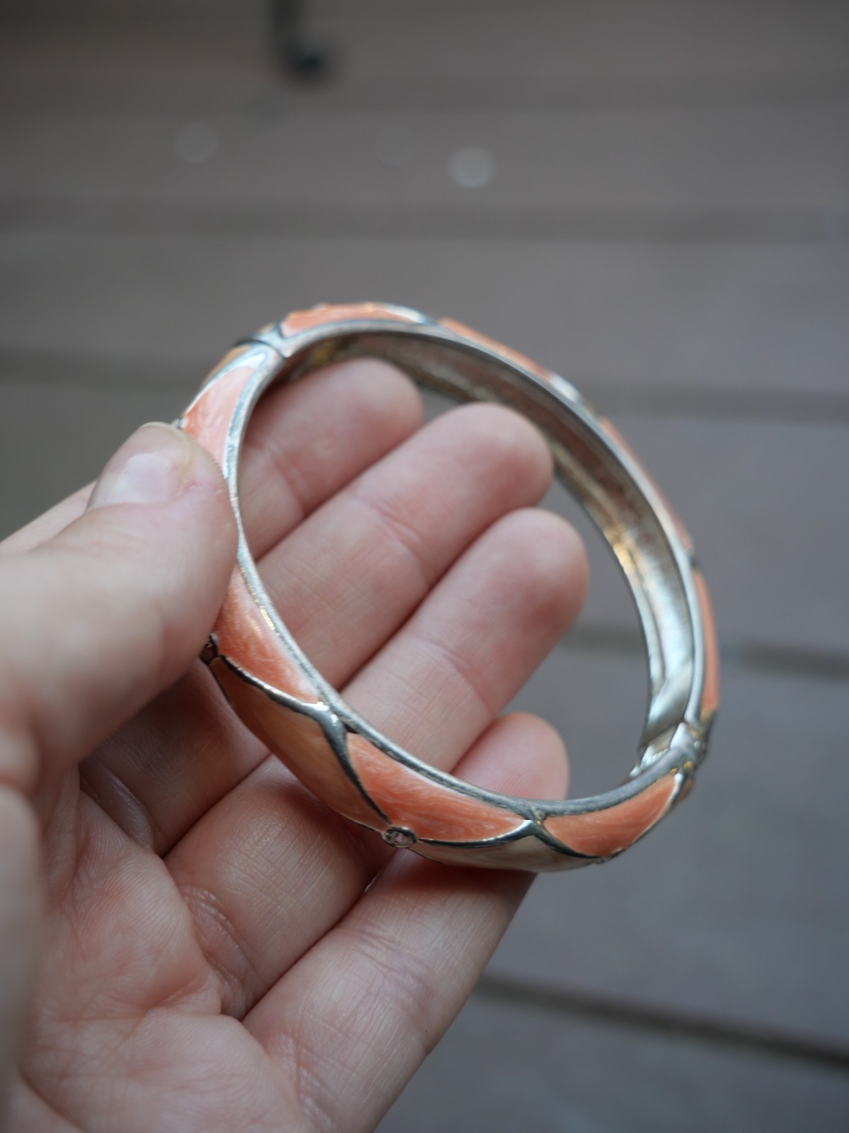 Enamel RHINESTONE PEACH COLOR Hinged Bangle, Retro Fun