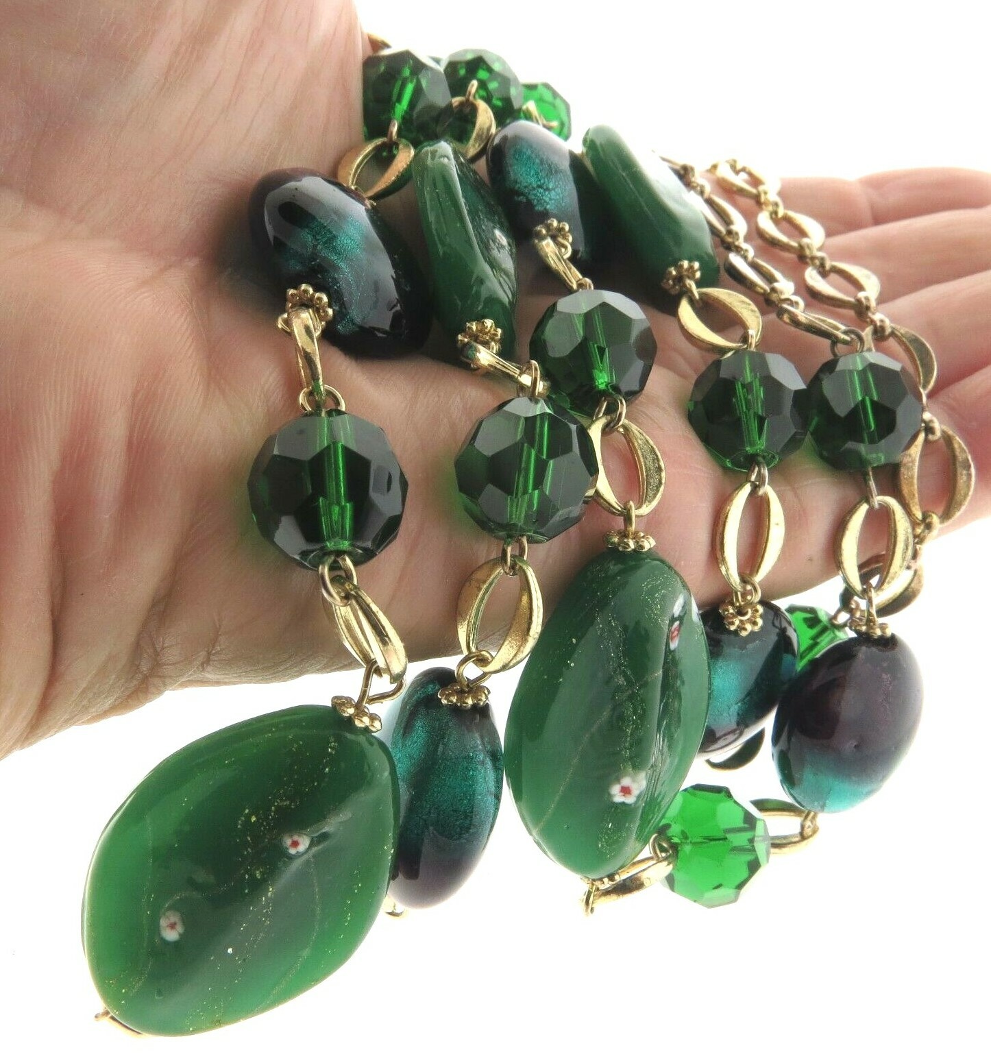 Green Foiled Glass Bead Necklace 1 x 37″