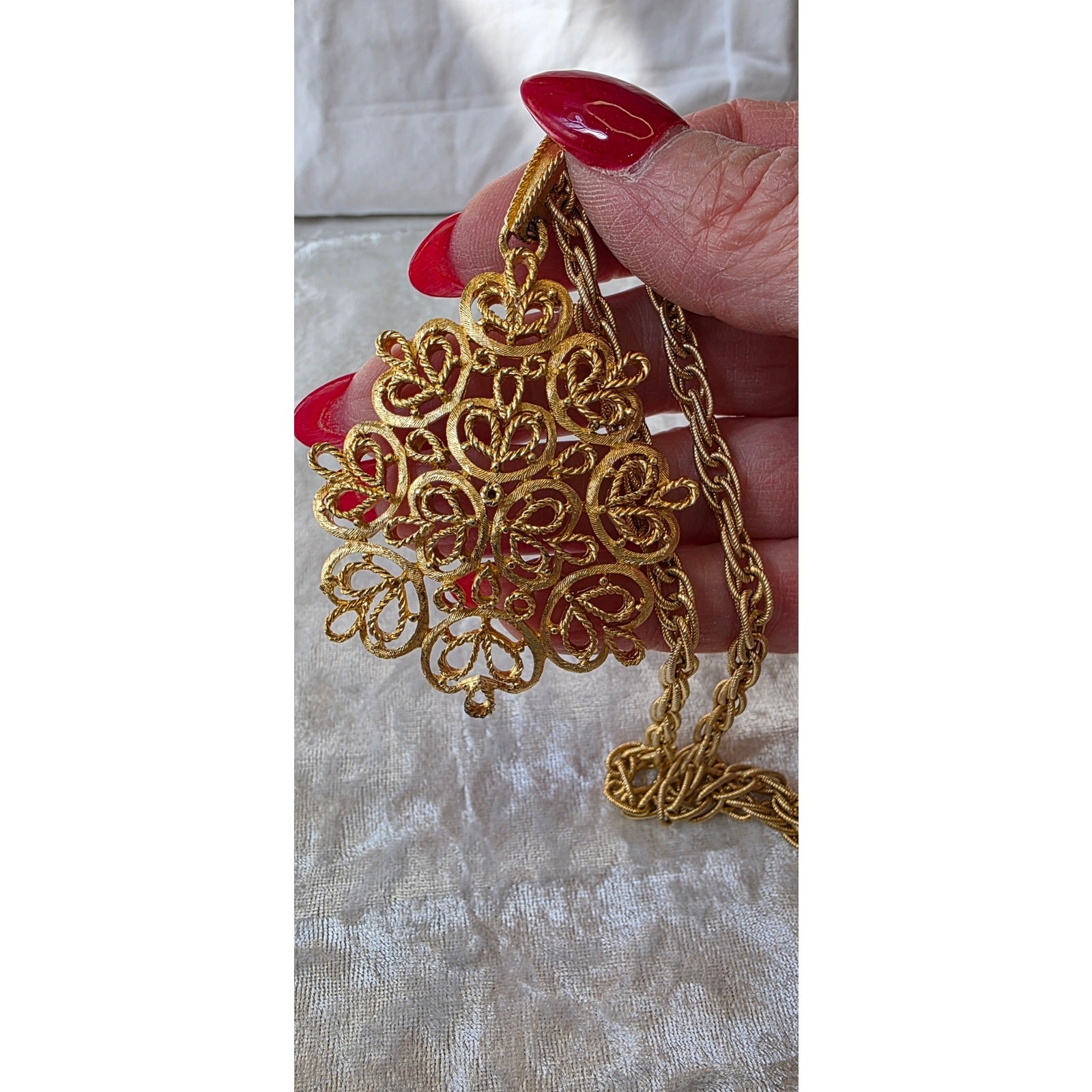 Crown Trifari Signed Vintage Double Strand Filigree Pendent Necklace*