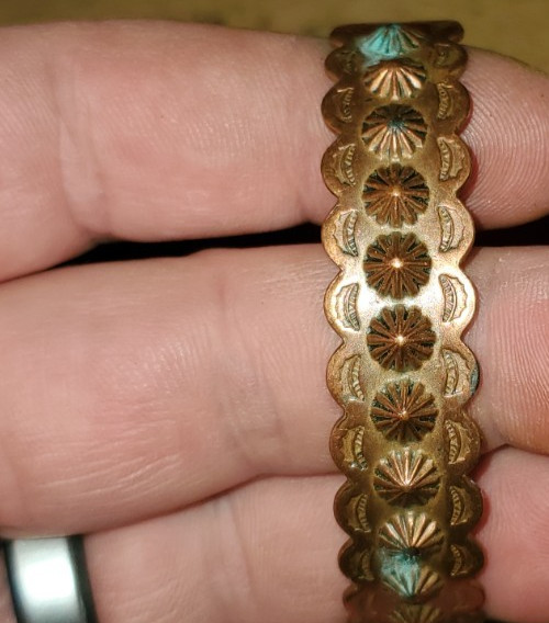 Vintage Copper Cuff With Arrow And Shield Native Design Bracelet 2-1/2″ Across