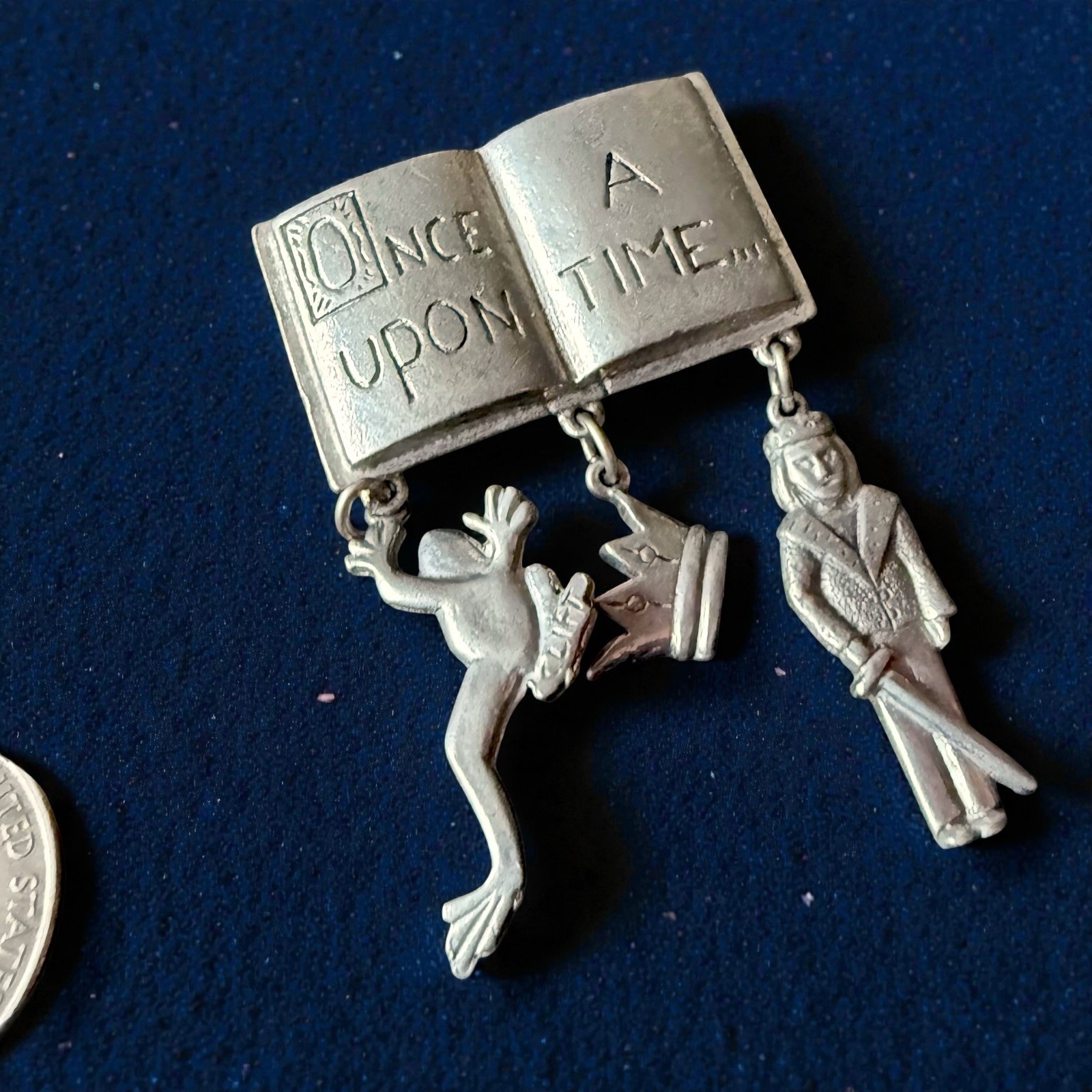 Storytelling Brooch Jim Clift Pewter Once Upon A Time Frog Prince Fairytale Pin