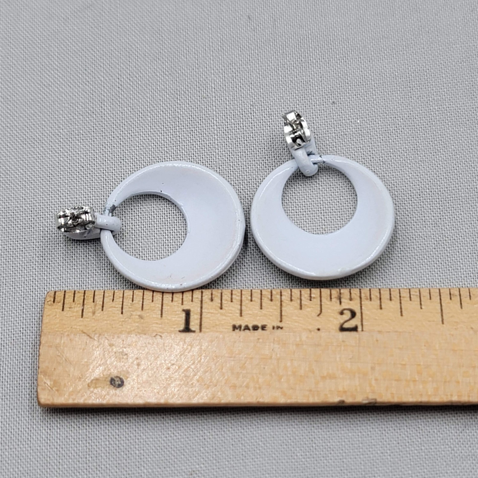 Vintage Green White Enamel Door KNocker Pierced Earrings Drop 1.25″
