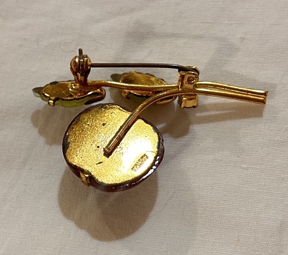 Vtg AUSTRIA Red Cherry Brooch Forbidden Fruit Frosted glass gold tone rhinestone