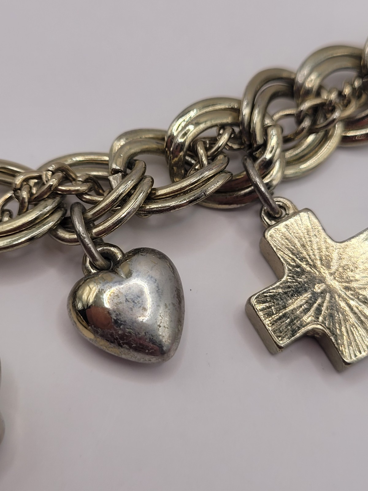 Punk Retro Gwen Skulls Hearts Crosses Charm Necklace Gold Tone Crystals 18″