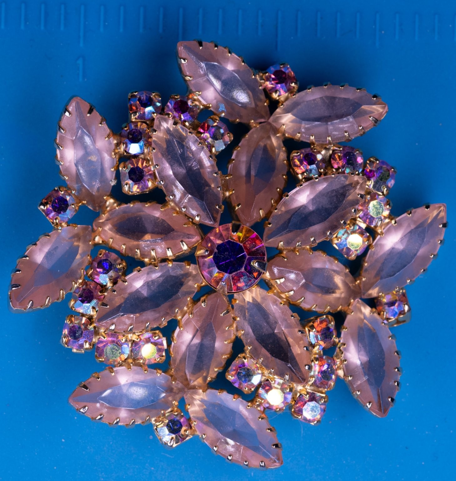 Vintage Floral Starburst Brooch Gold Tone 2.5″ Pink AB Rhinestone Cluster