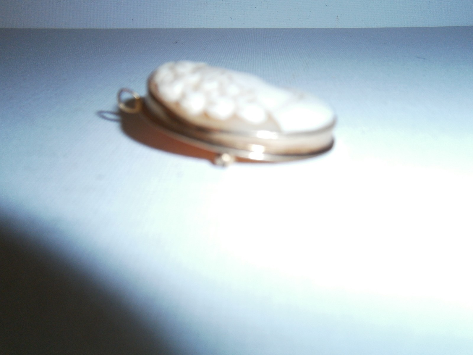 Vintage Gold Frame BDA Signed Conch Shell Victorian Cameo Brooch Pin Pendant