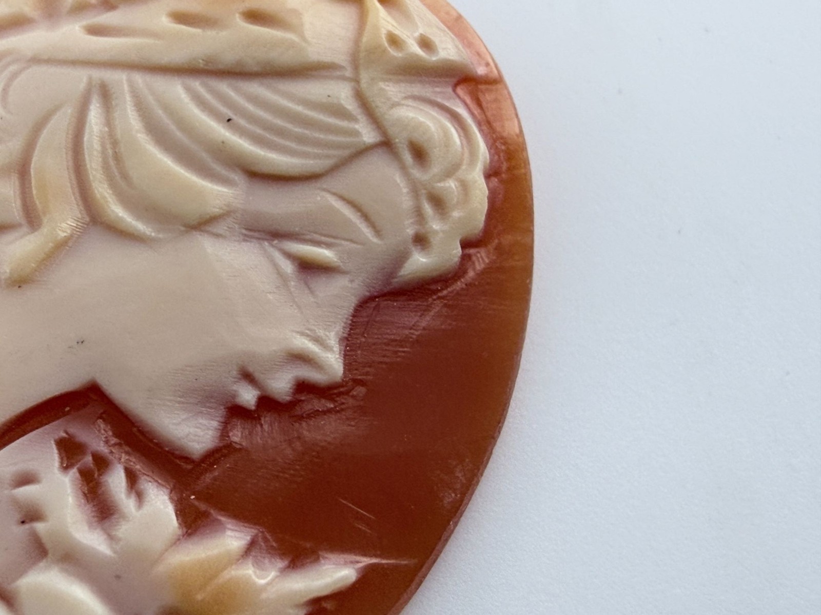 Vintage Loose Hand Carved Shell Cameo Woman Facing Right 1.25 Inch x 1 Inch 3.6g