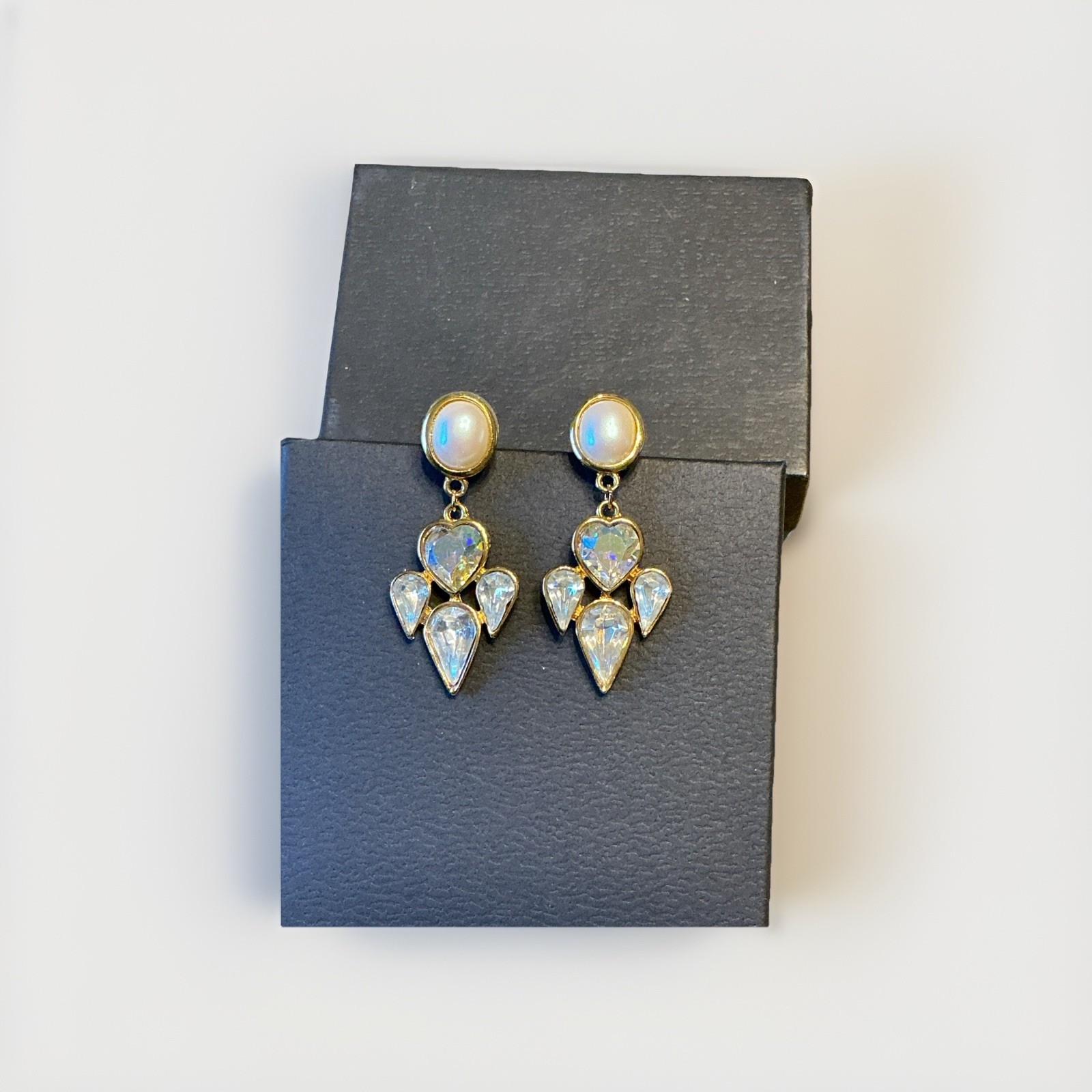 Beautiful Post Earrings For Special Occasions With Pearl And Crystals
