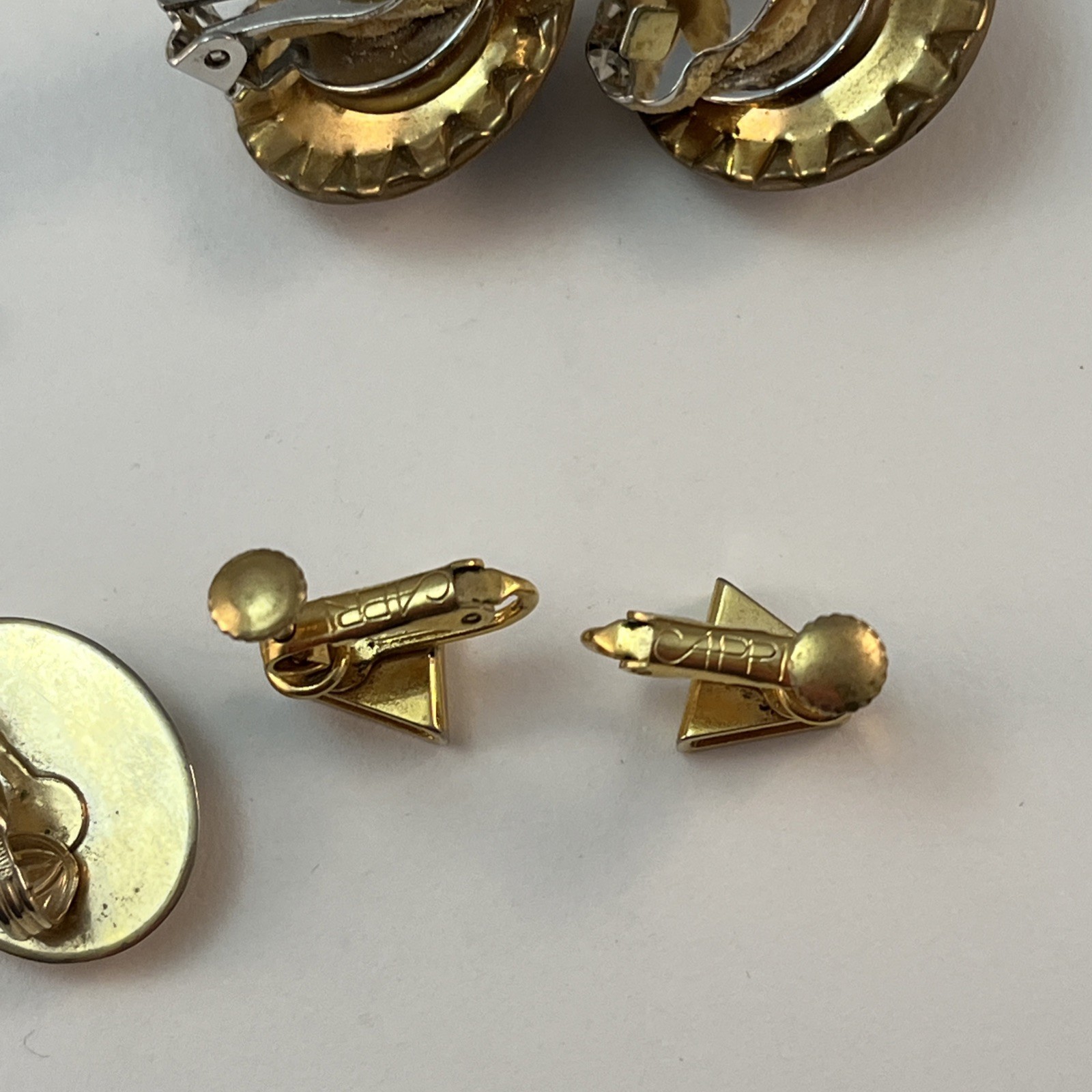 Vintage LOT of 8 Pair Clip-On Screwback Earrings Weiss Gay Boyer Napier Lazuli