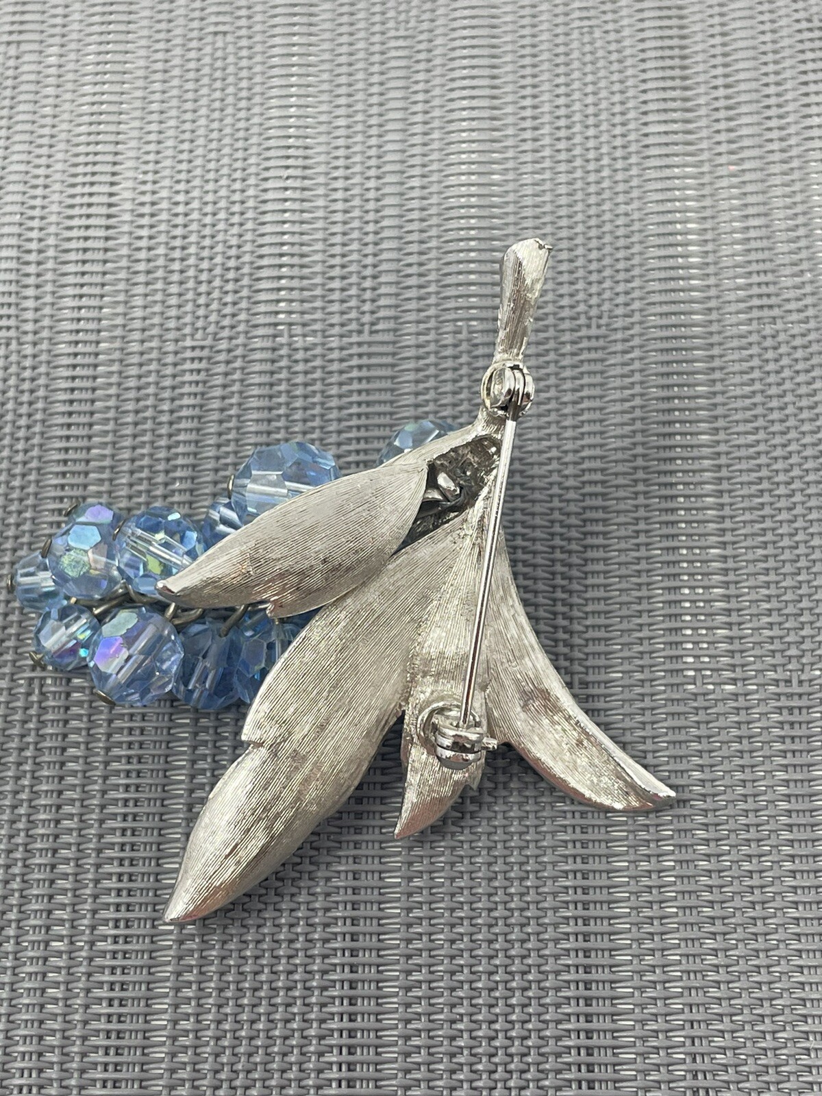 Vintage Silver Tone Blue AB Crystal Dangle Grapes Brooch Waterfall Articulating