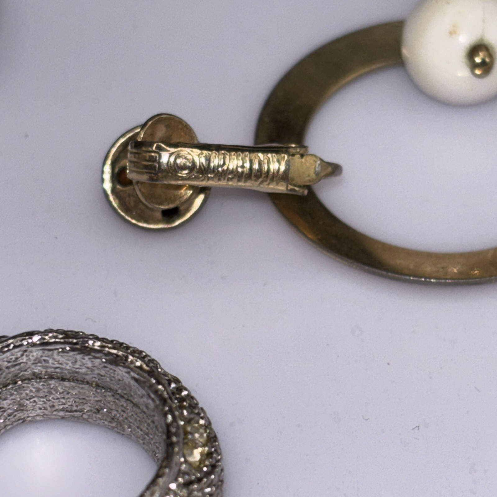 Vtg Sarah Coventry Clip On Earring Jewelry Lot. Estate Auction. See Description