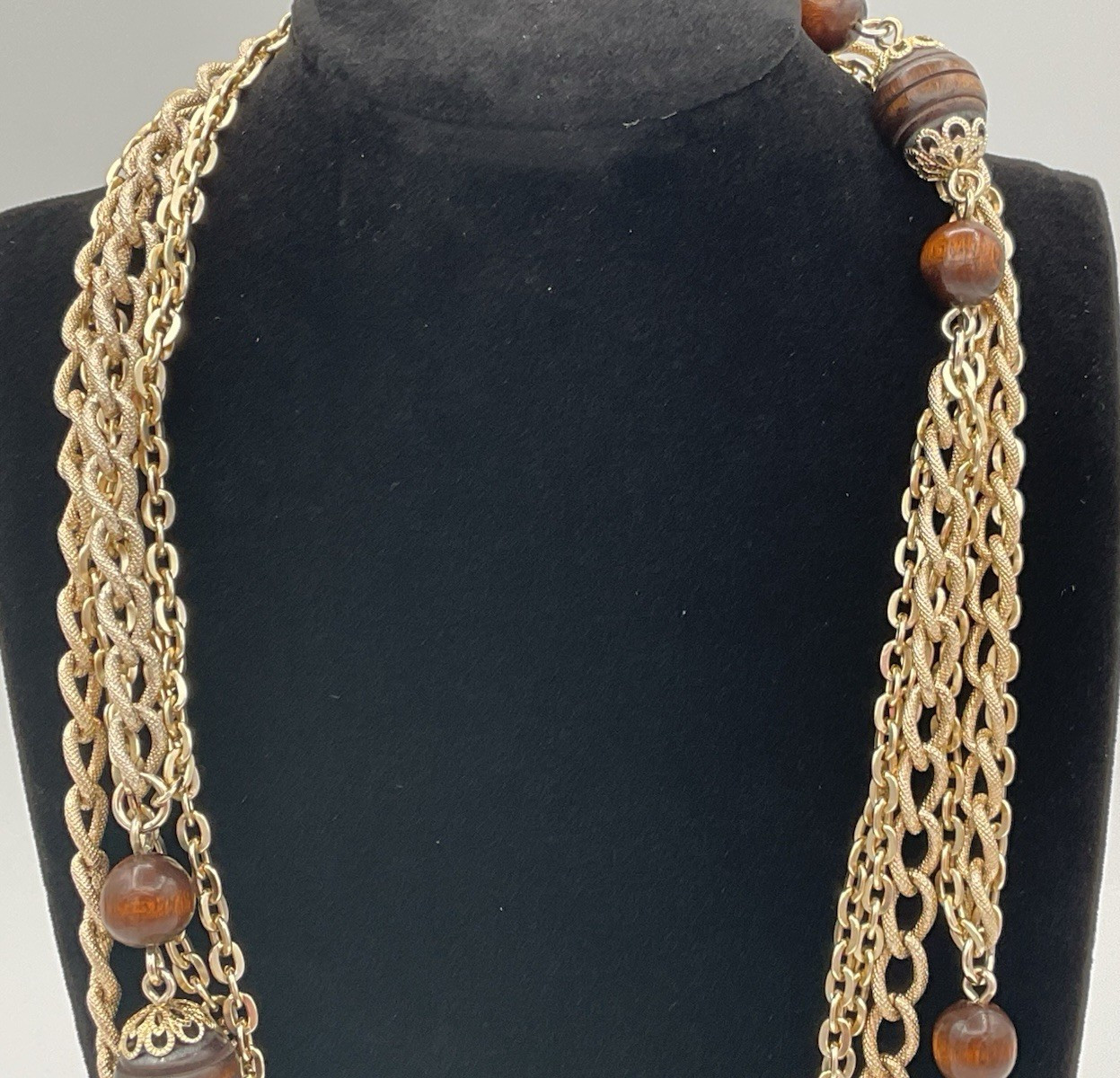 Emmons Goldtone Aluminum Chain Wood Bead Necklace 48″ NICE Fast Free Shipping!