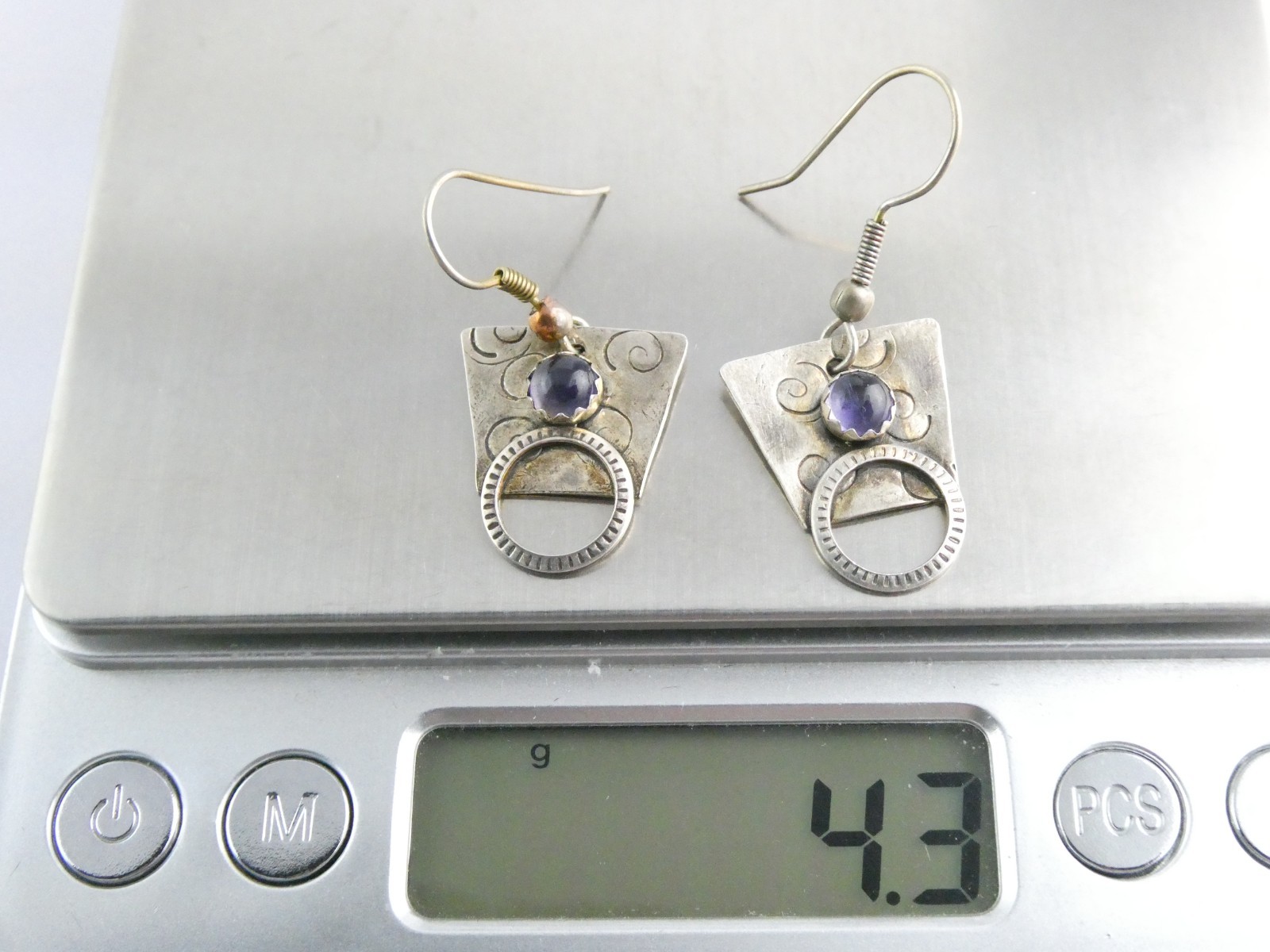 Vintage Sterling Silver Artisan Mixed Metals Iolite Hook Earrings 4.3g 1.25 Inch