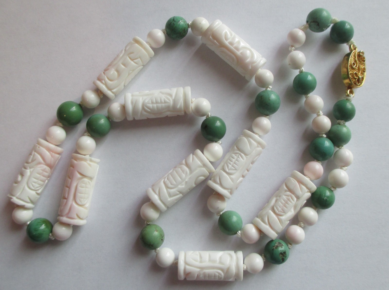 VINTAGE CARVED SHOU BARREL CONCH SHELL CORAL TURQUOISE BEAD NECKLACE STERLING