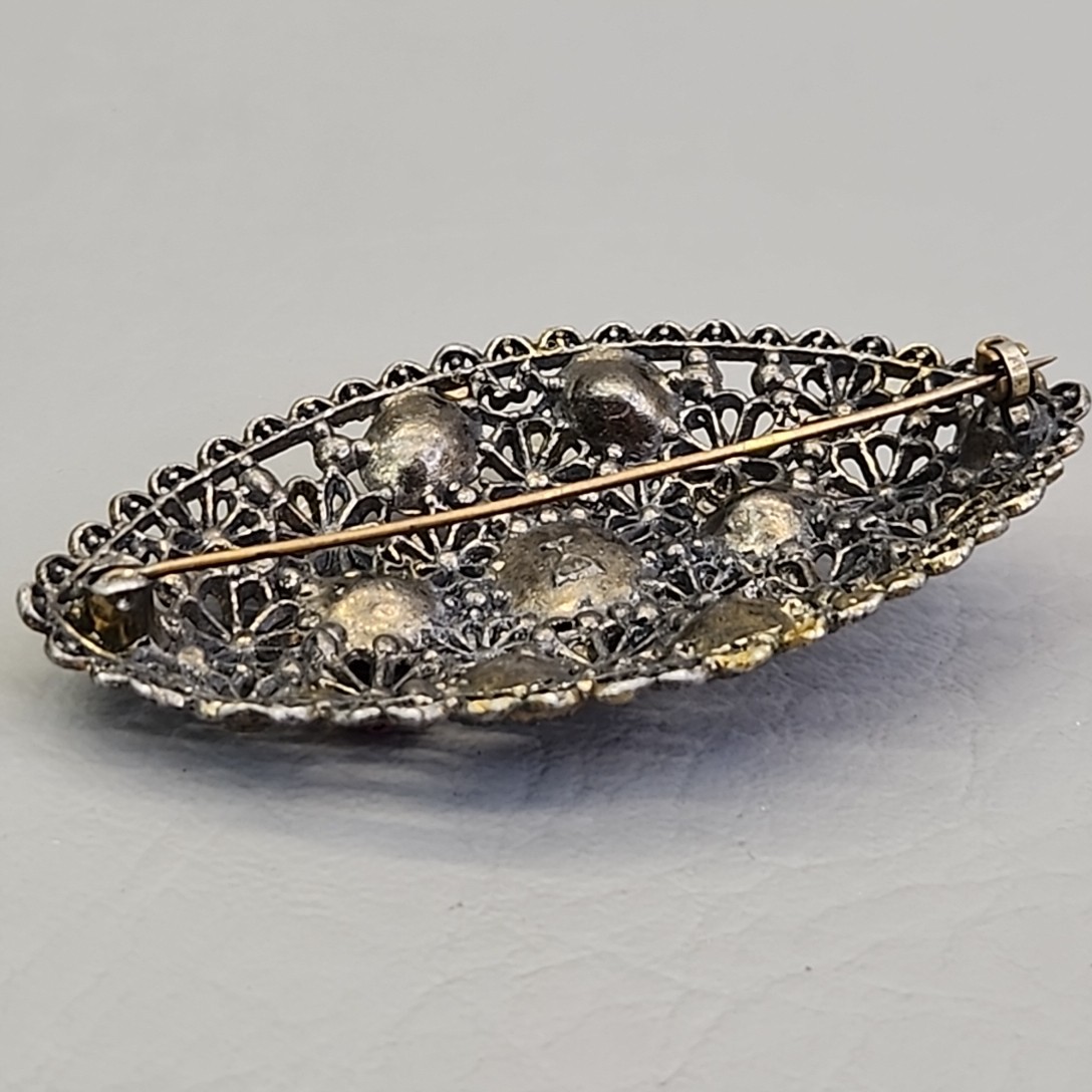 Vintage New England Glassworks Brooch Purple Rhinestones Needs Repair 3″