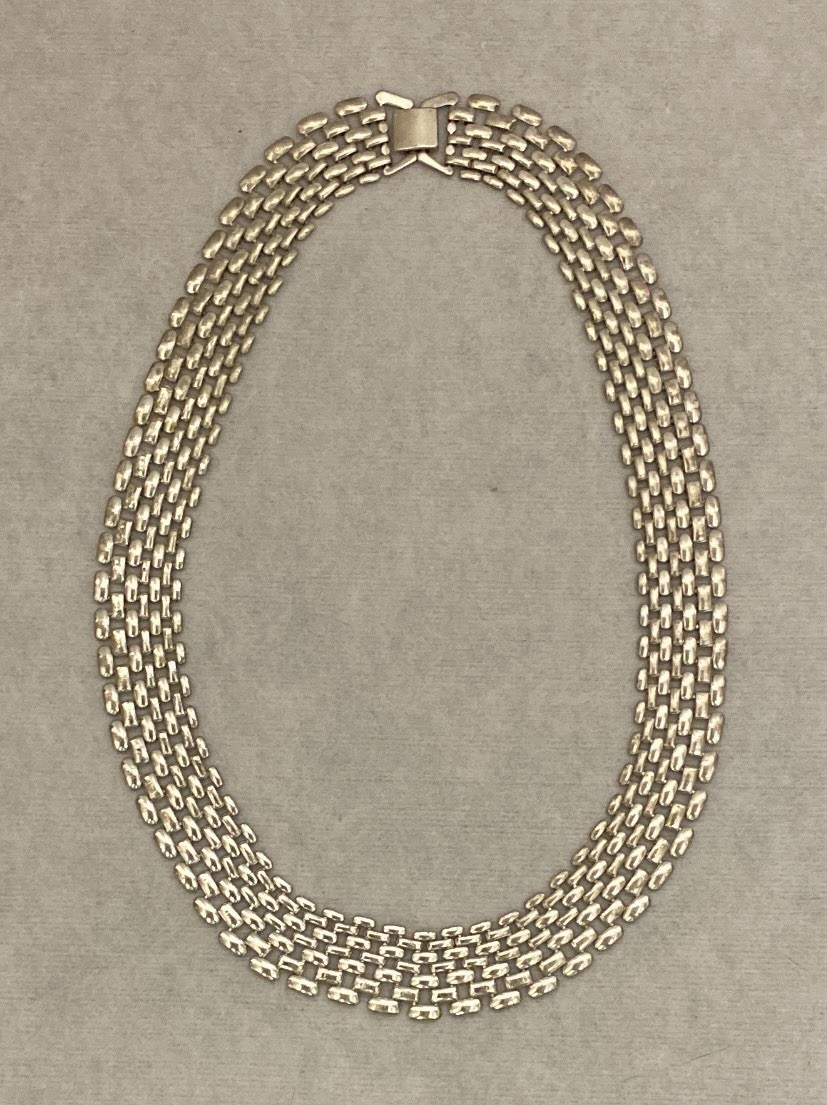 Vintage Avon Silver Mesh Chain Choker Necklace FREE SHIPPING