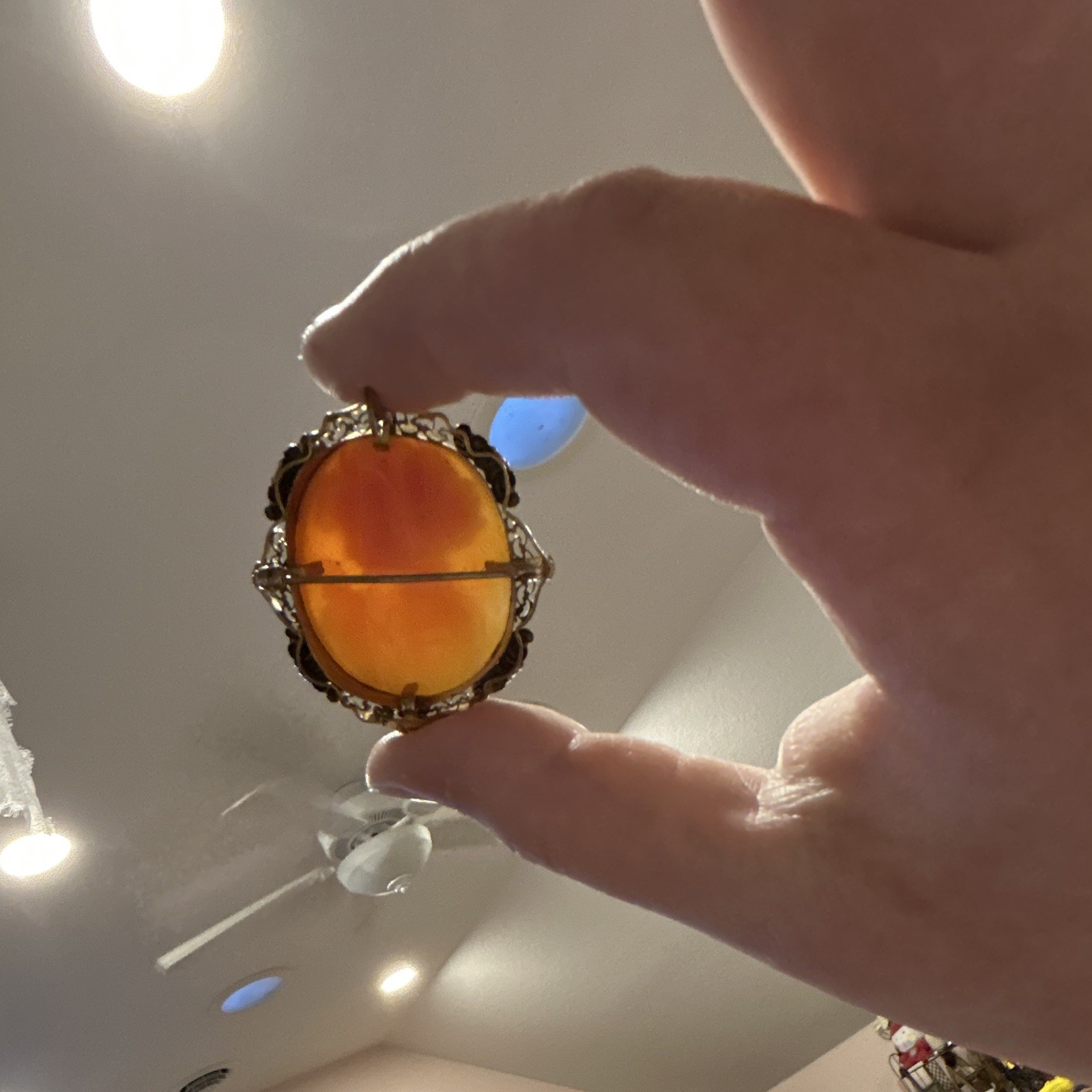 Vintage Italian shell 12k gold cameo