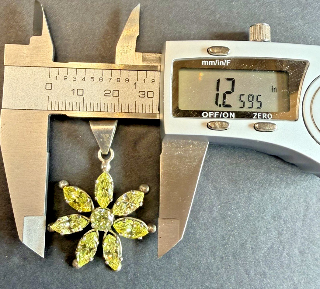 TAXCO STERLING SILVER 925 SPARKLY LOTUS FLOWER PENDANT SIGNED ON BAIL