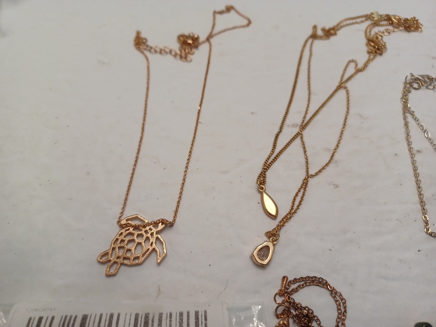 Mixed LOT OF 12 Costume Jewelry Pieces GOLD TONE/SILVER TONE USED FREE SHIP