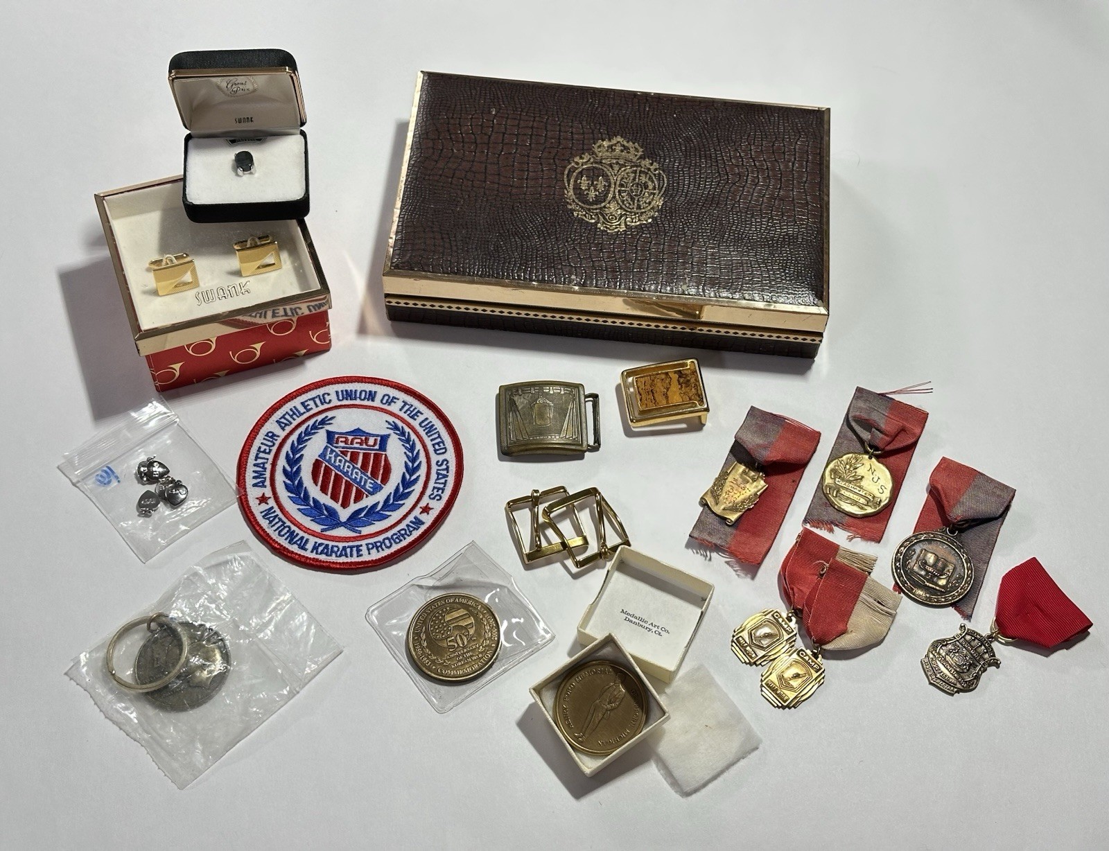 Huge Men’s Cufflink Tie Tac Accessory Estate Lot Swank Fraternity Medals Coins