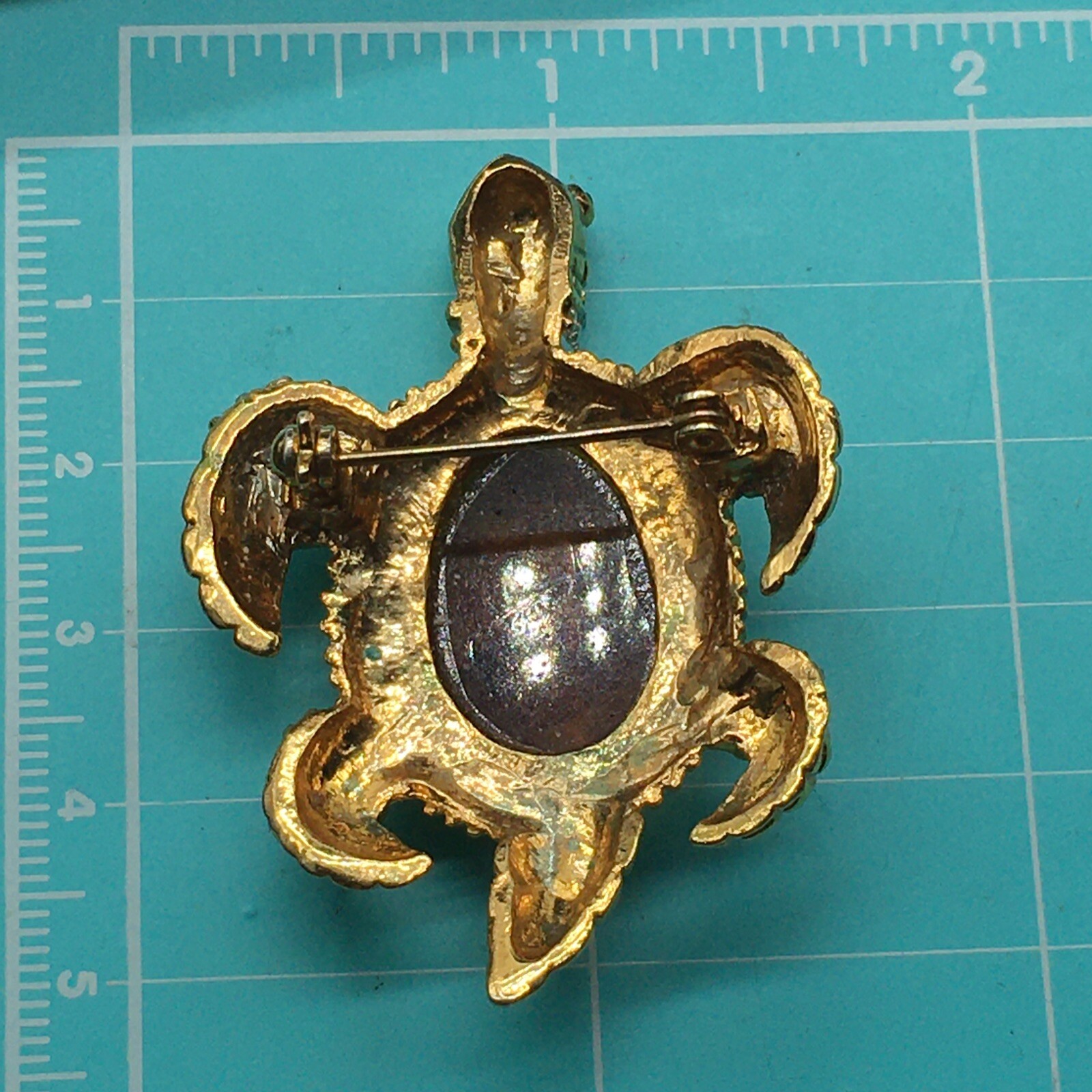 Multicolored Sea Turtle Brooch Jeweled Rhinestone Gold Tone Amber Lucite Belly