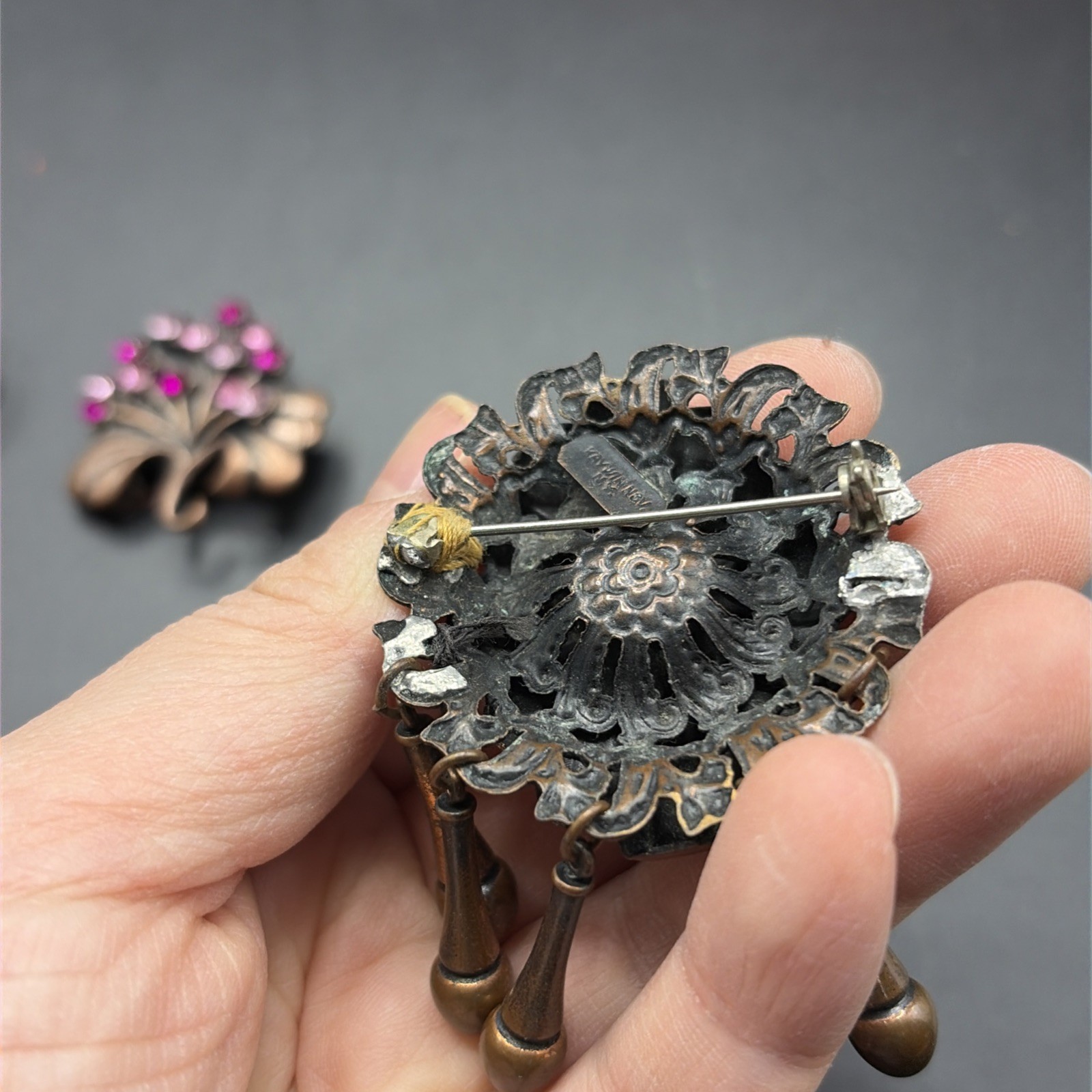 Lot Of 4 Vintage Bronze Finish Brass Brooch Pin Purple Pink Red Kaywin Nov *READ