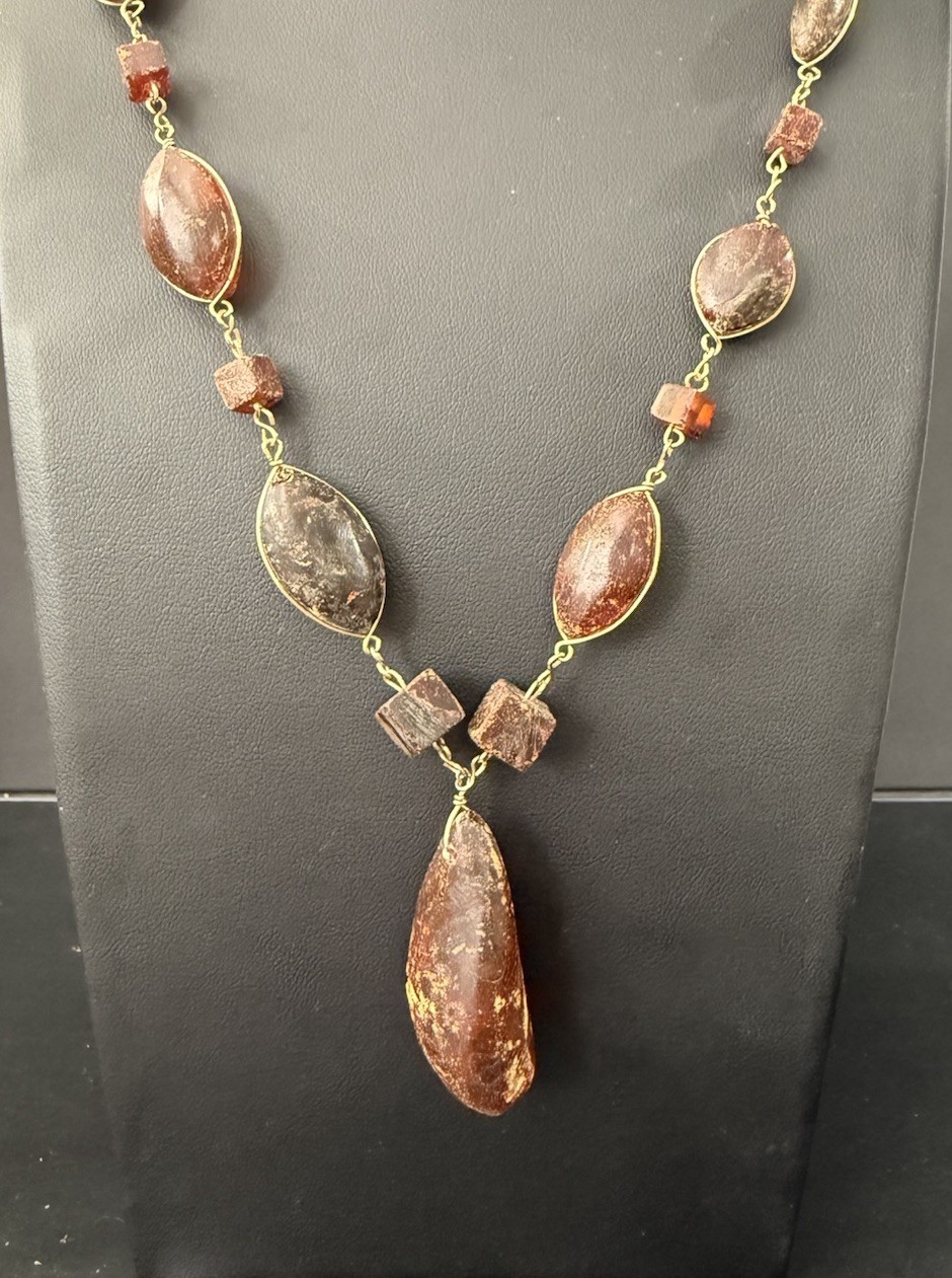 Vintage Baltic Natural Amber Necklace With Gold Hand Wire Wrapped Link Chain H9