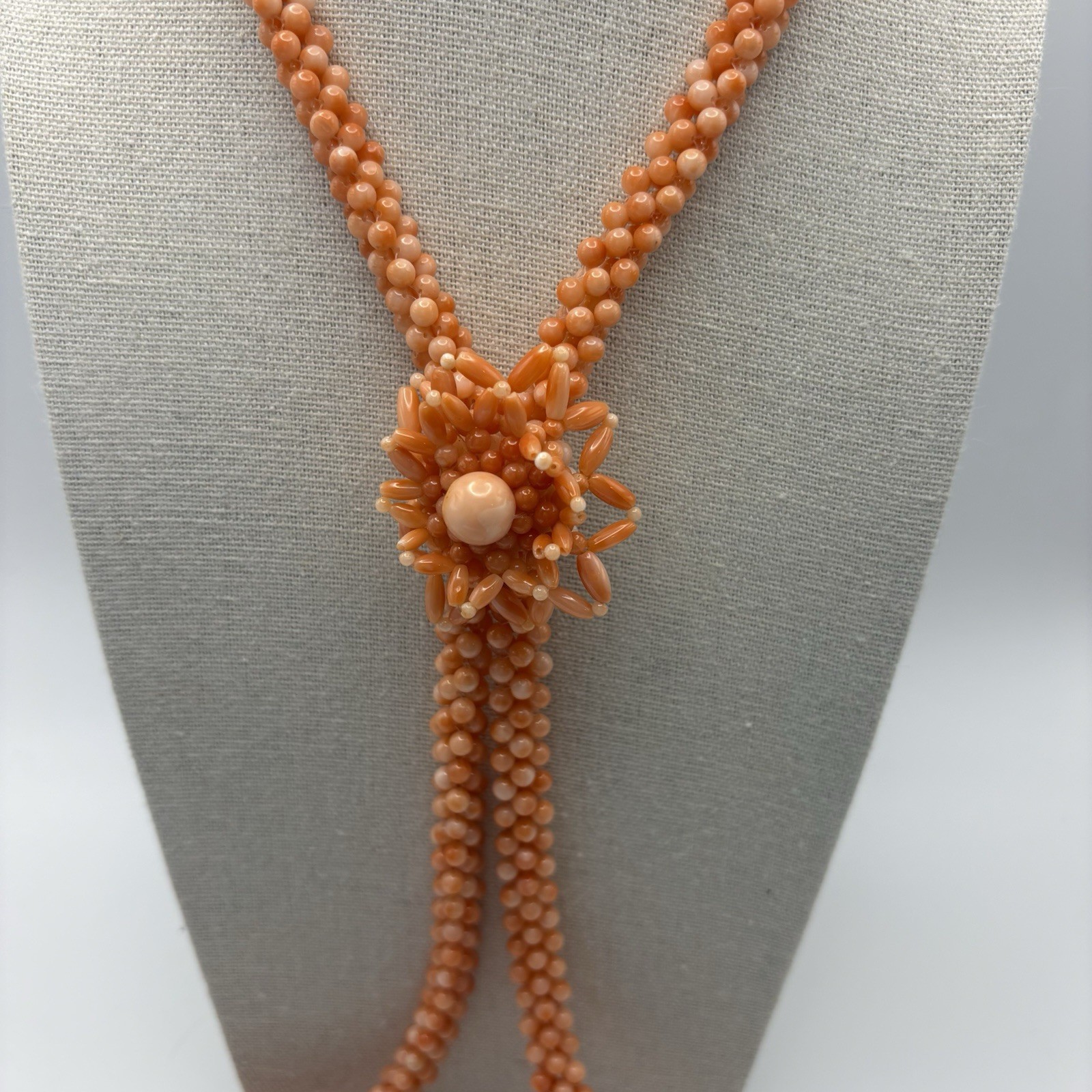 Vintage Salmon Coral Beaded Lariat Necklace: Adjustable Floral Design